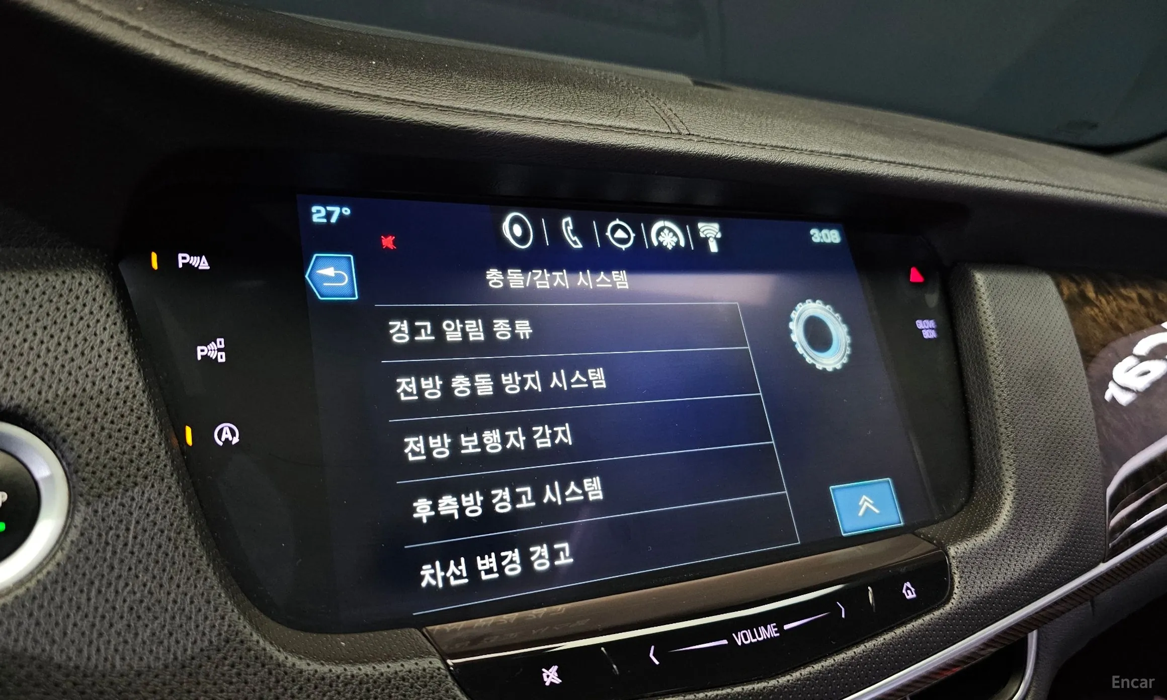 Cadillac CT6 превью 15