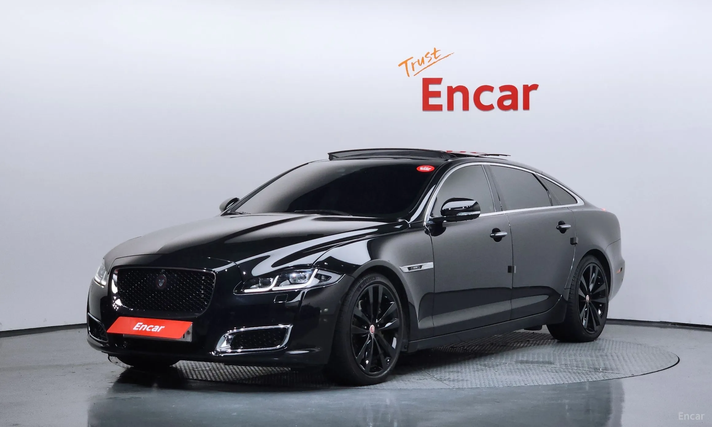 Jaguar All New XJ