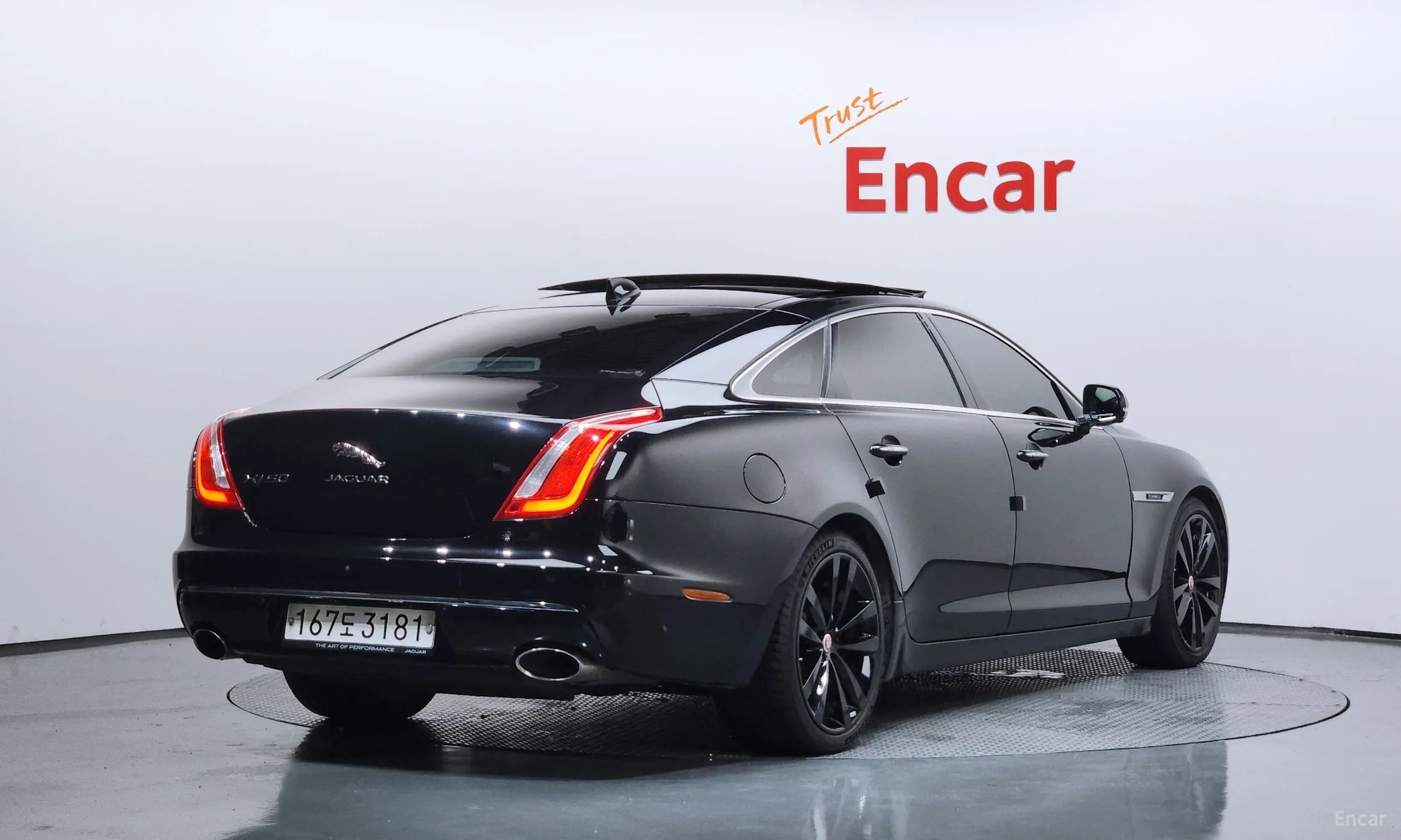 Jaguar All New XJ