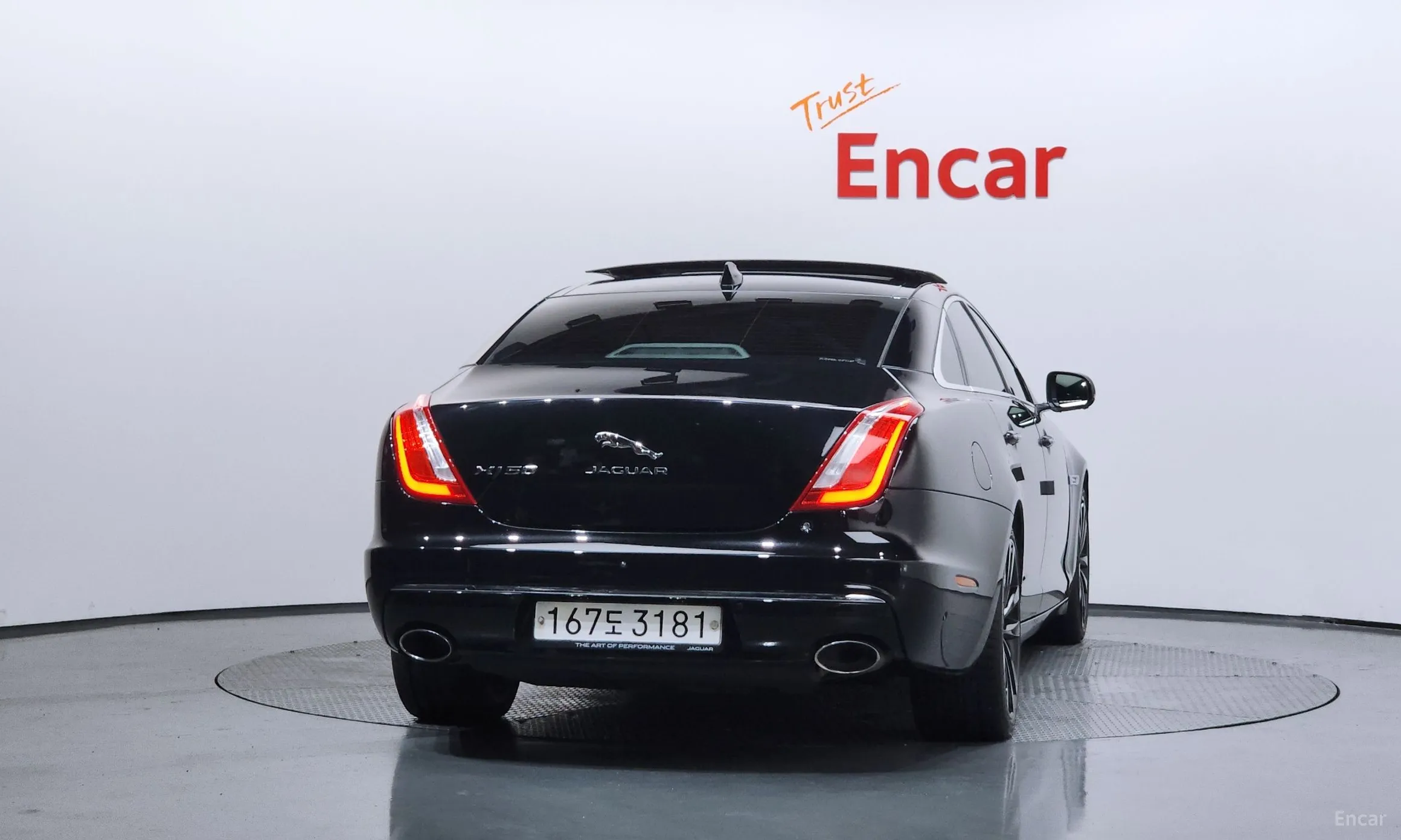 Jaguar All New XJ превью 4