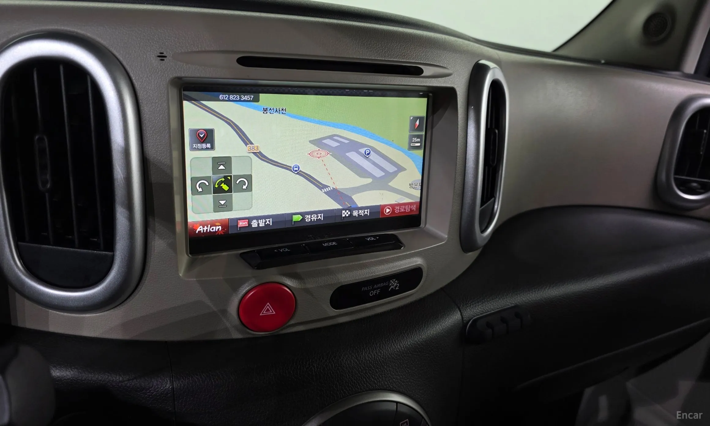 Nissan Cube превью 14