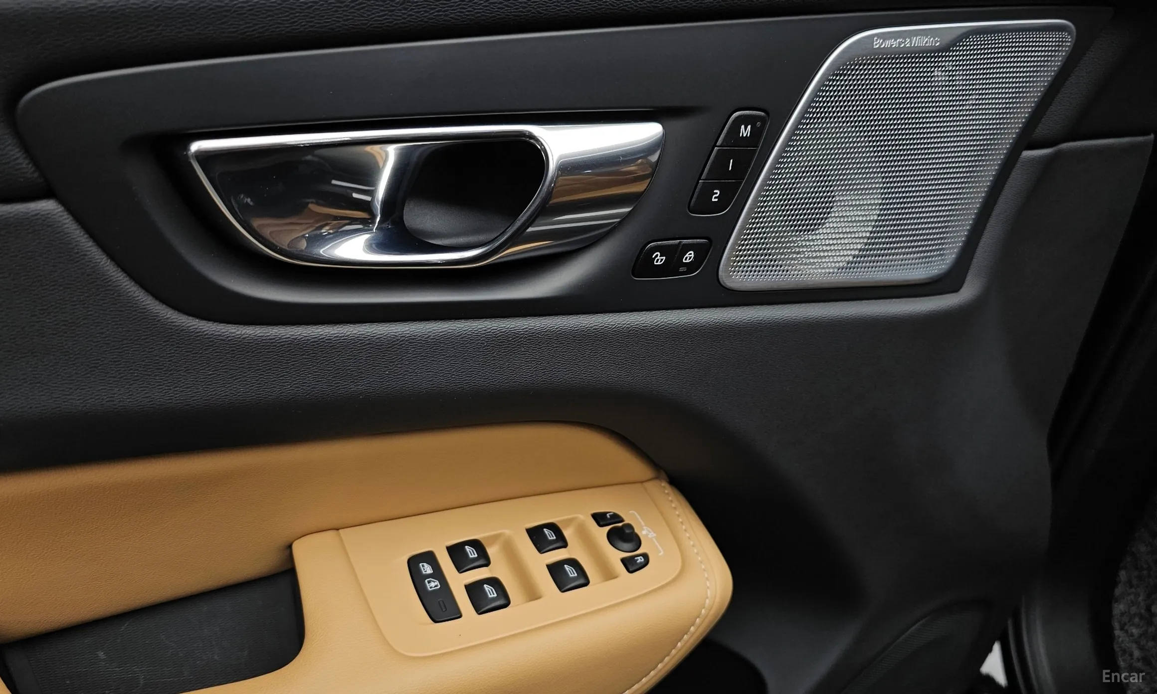 Volvo XC60 Gen 2 превью 18