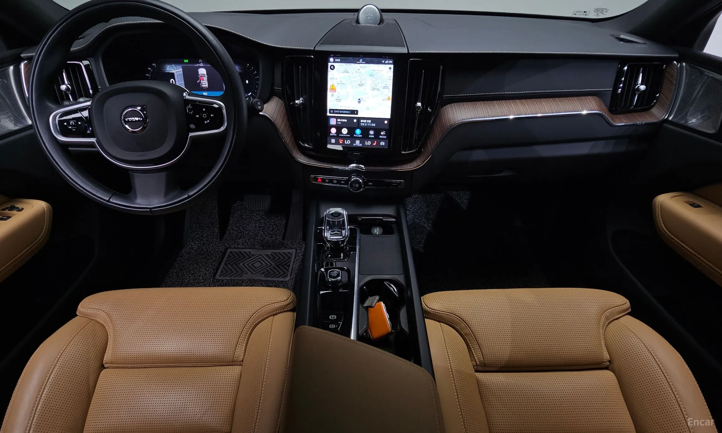 Volvo XC60 Gen 2 превью 7