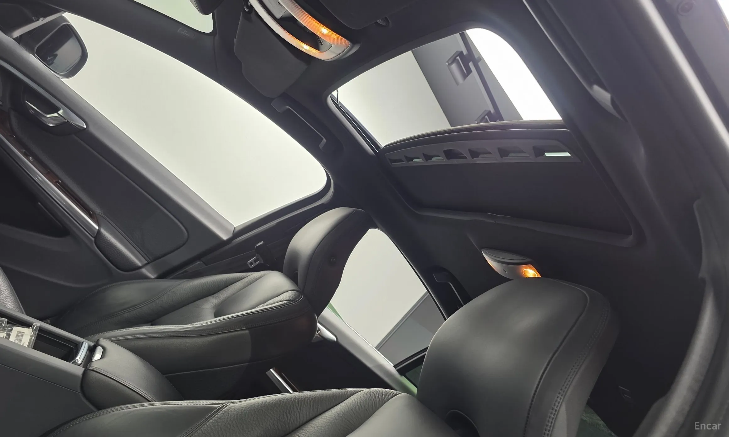 Volvo S60 превью 19