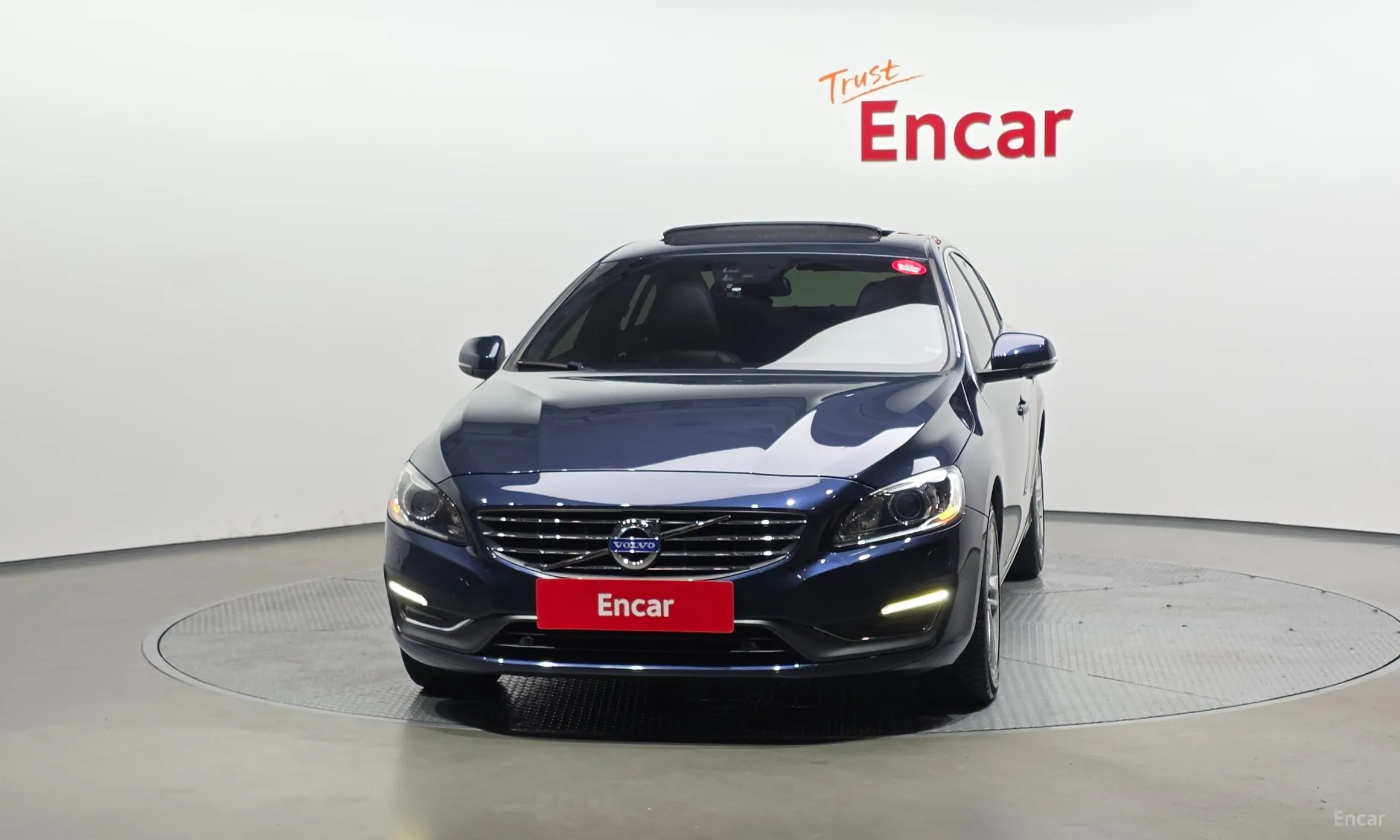Volvo S60 превью 3