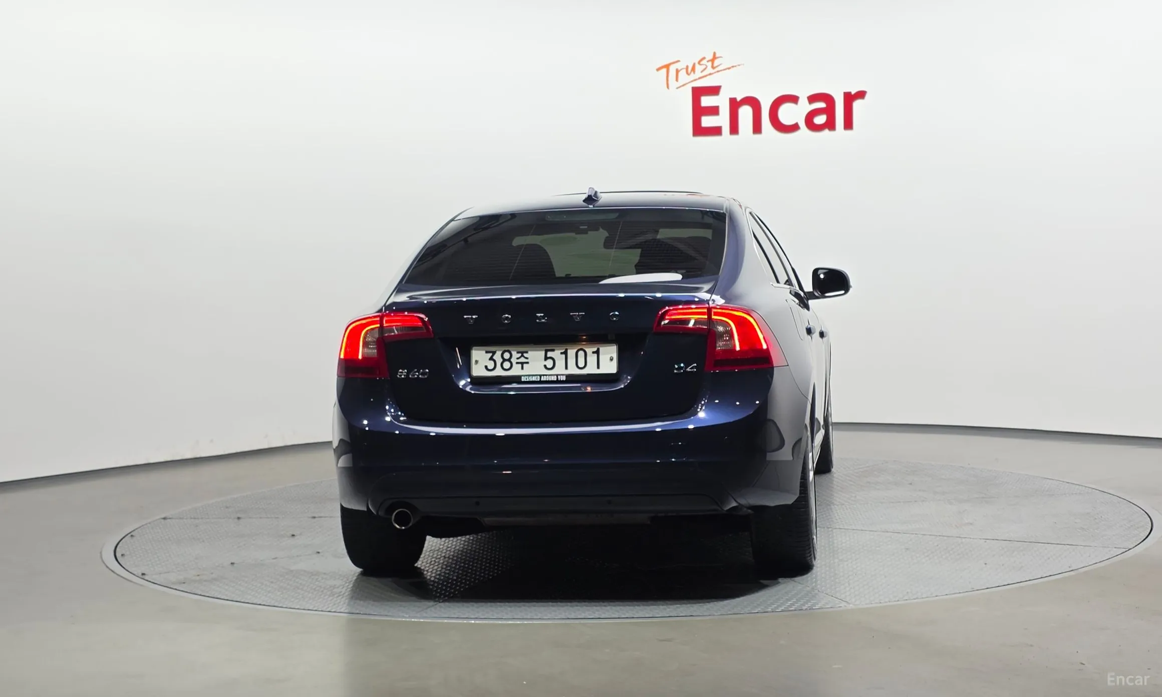 Volvo S60 превью 4