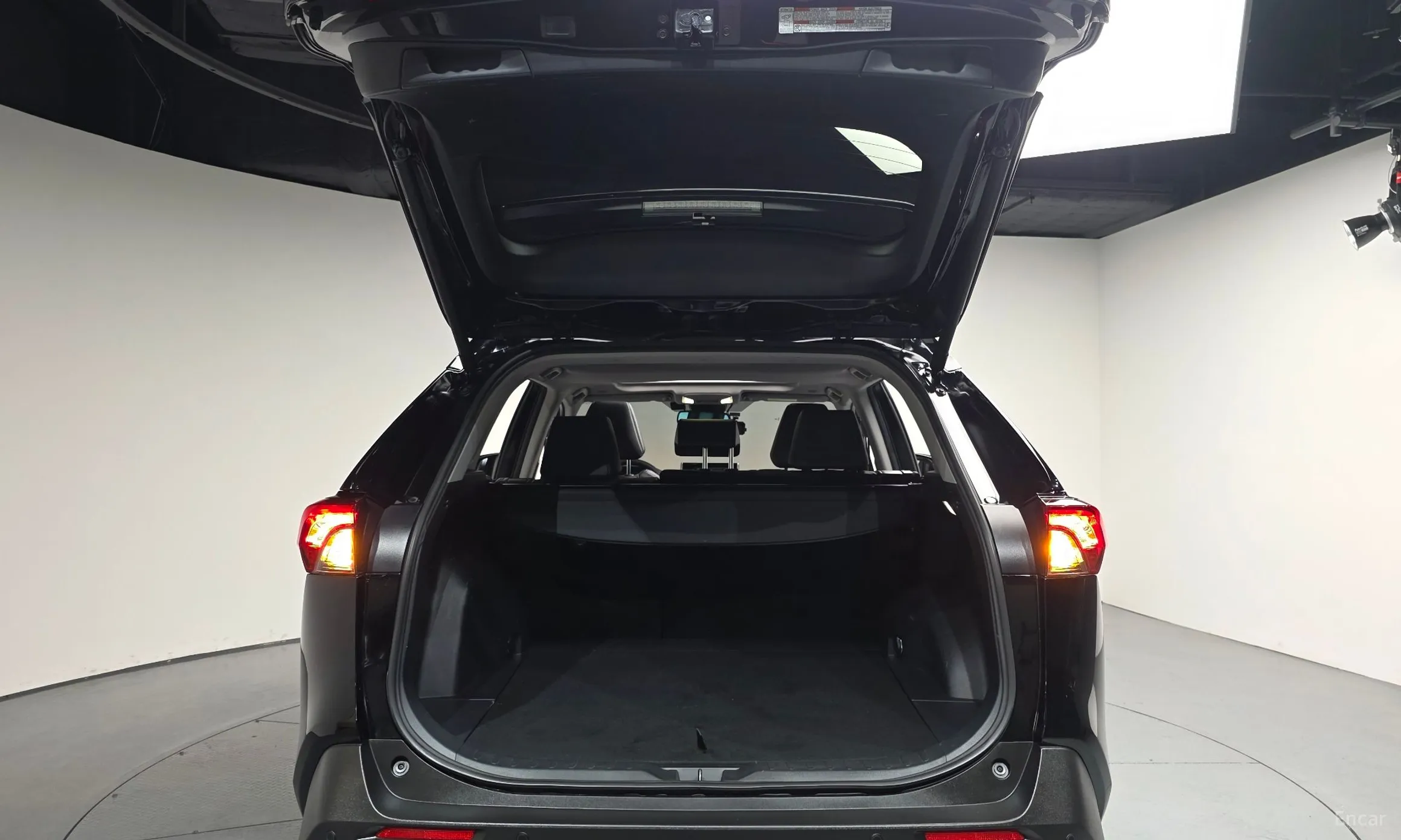Toyota RAV4 5th Generation превью 20
