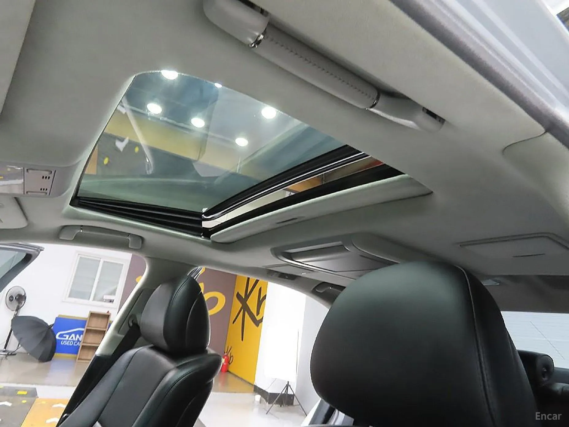Lexus LS460L превью 14