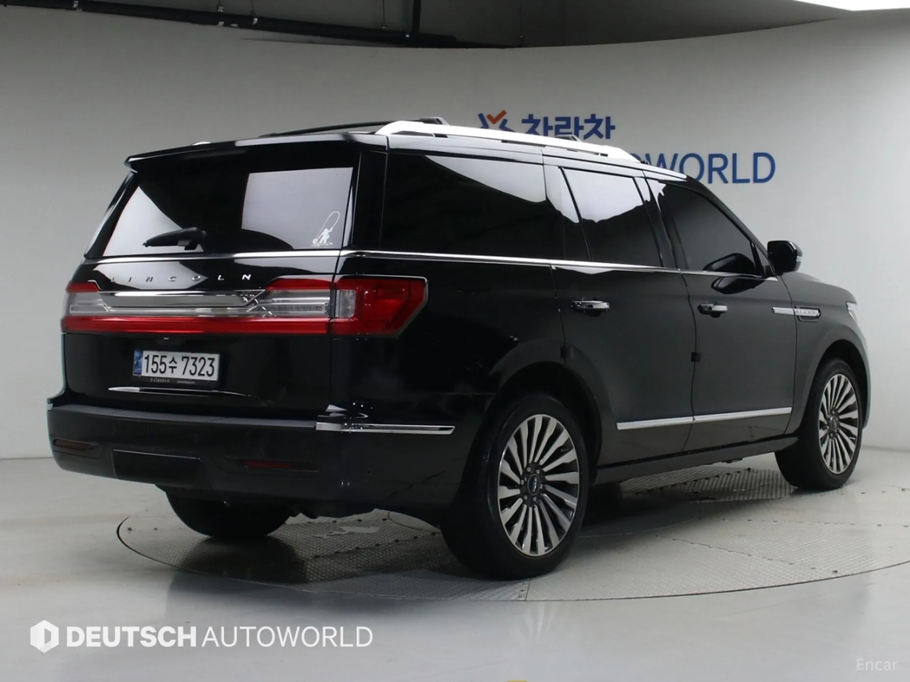 Lincoln Navigator 4th generation