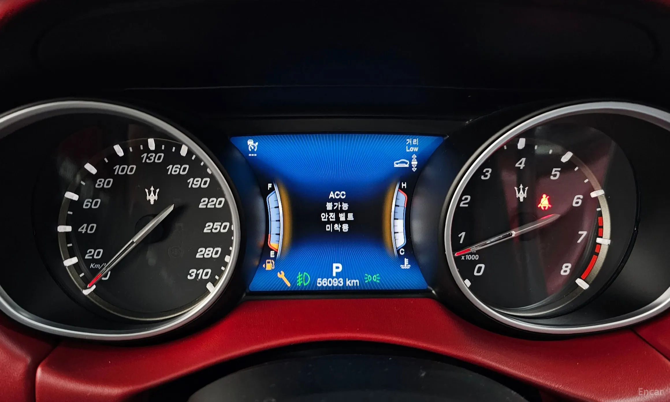 Maserati Levante превью 8