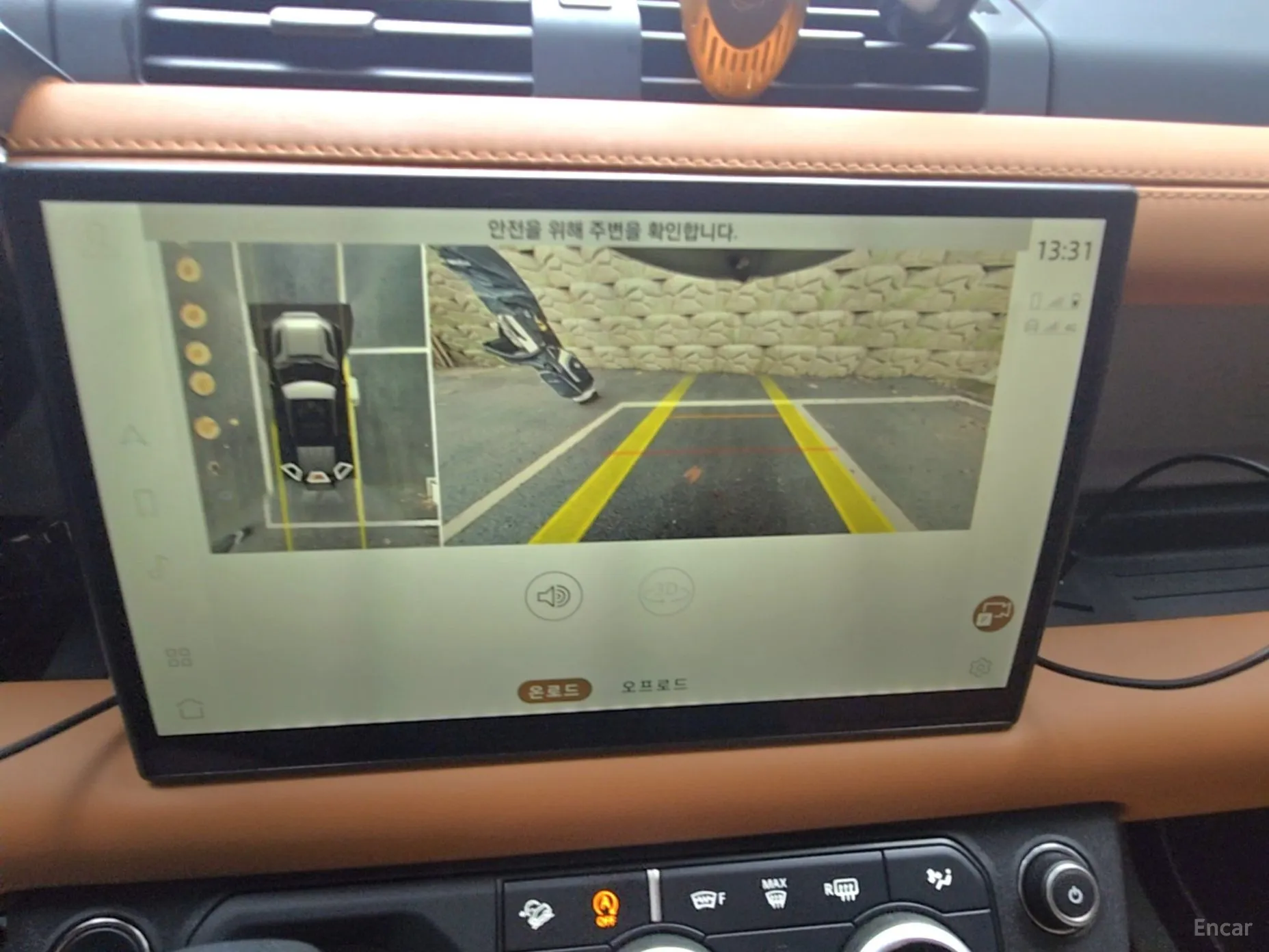 Land Rover Defender (L663) превью 16