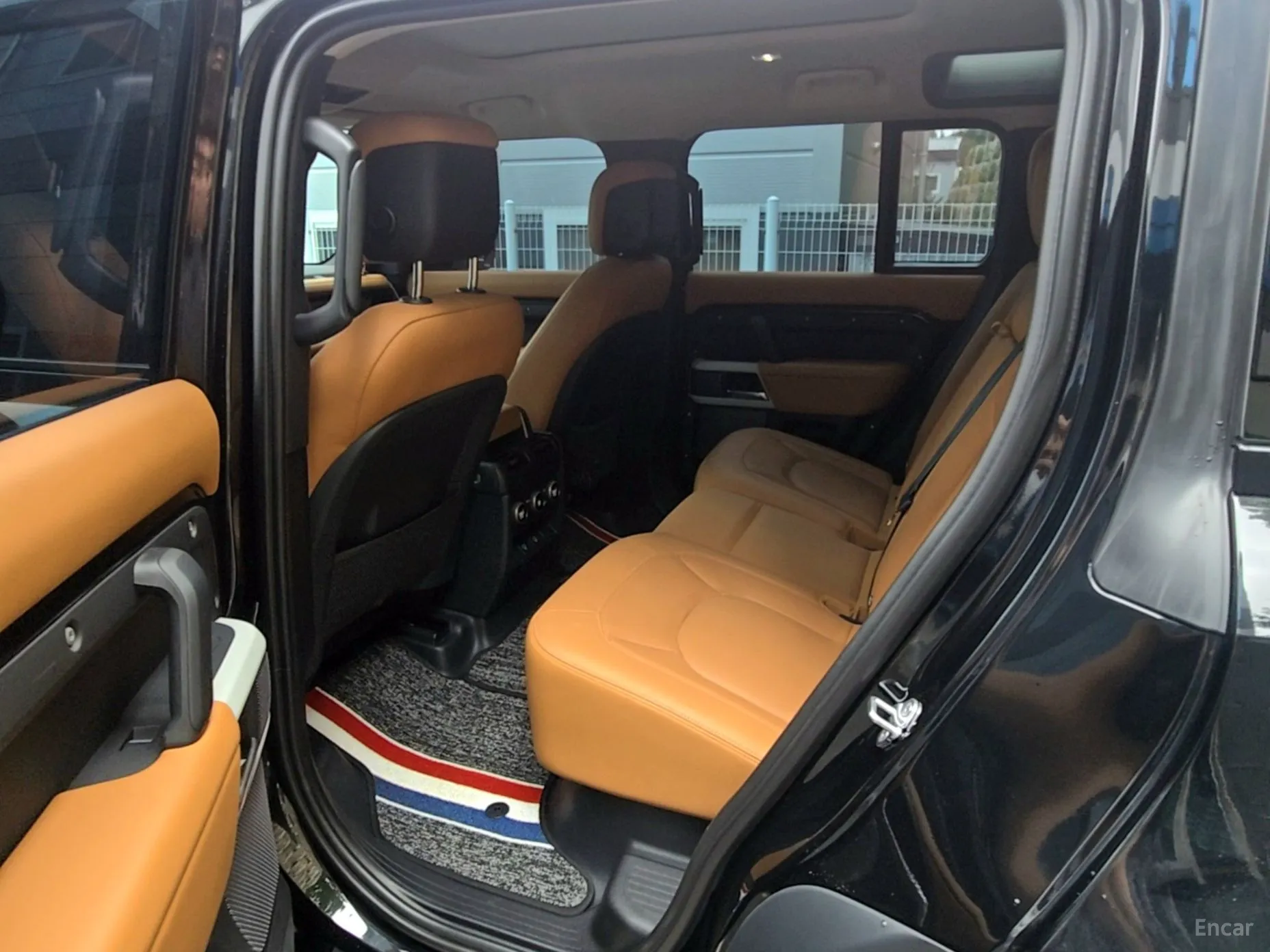 Land Rover Defender (L663) превью 8