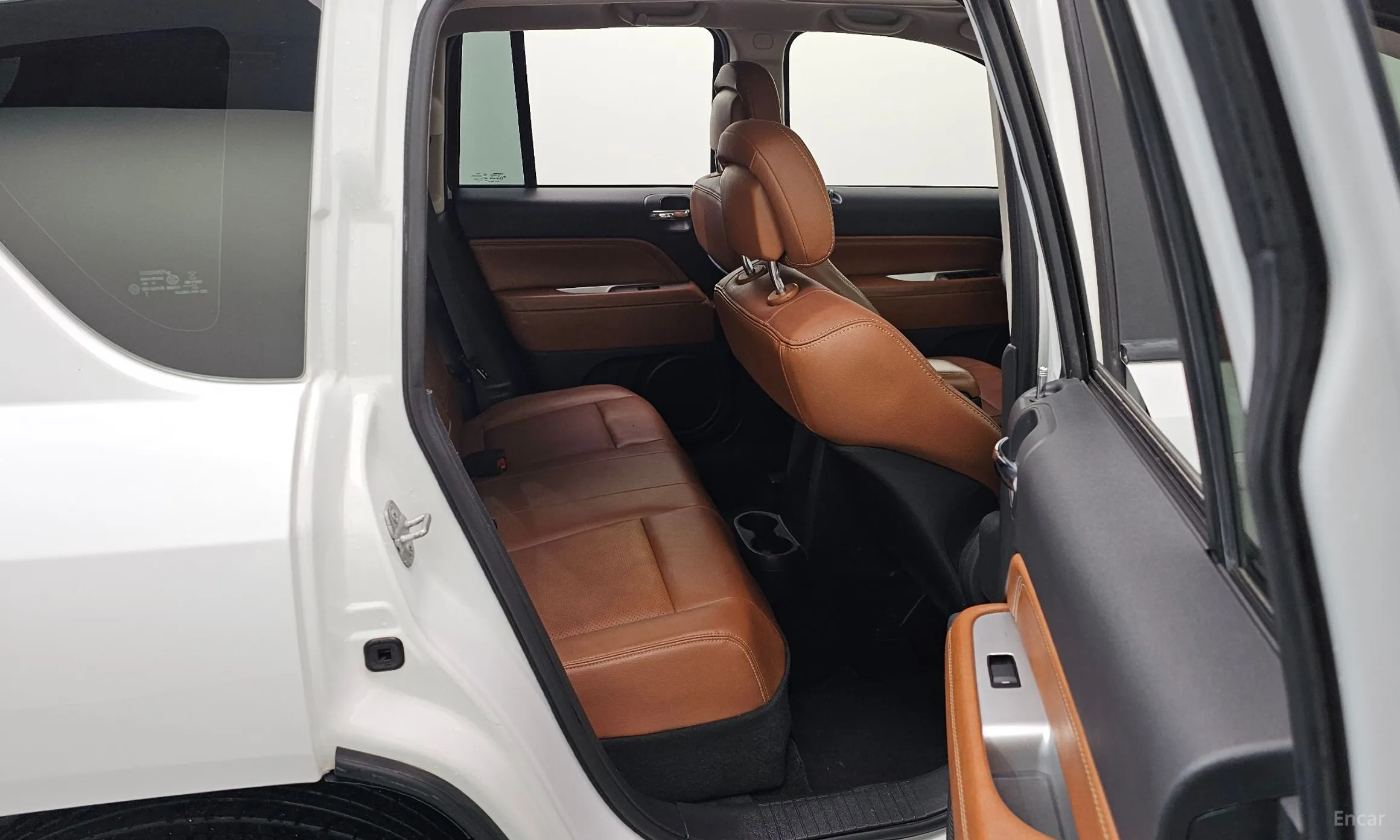 Jeep Compass превью 12