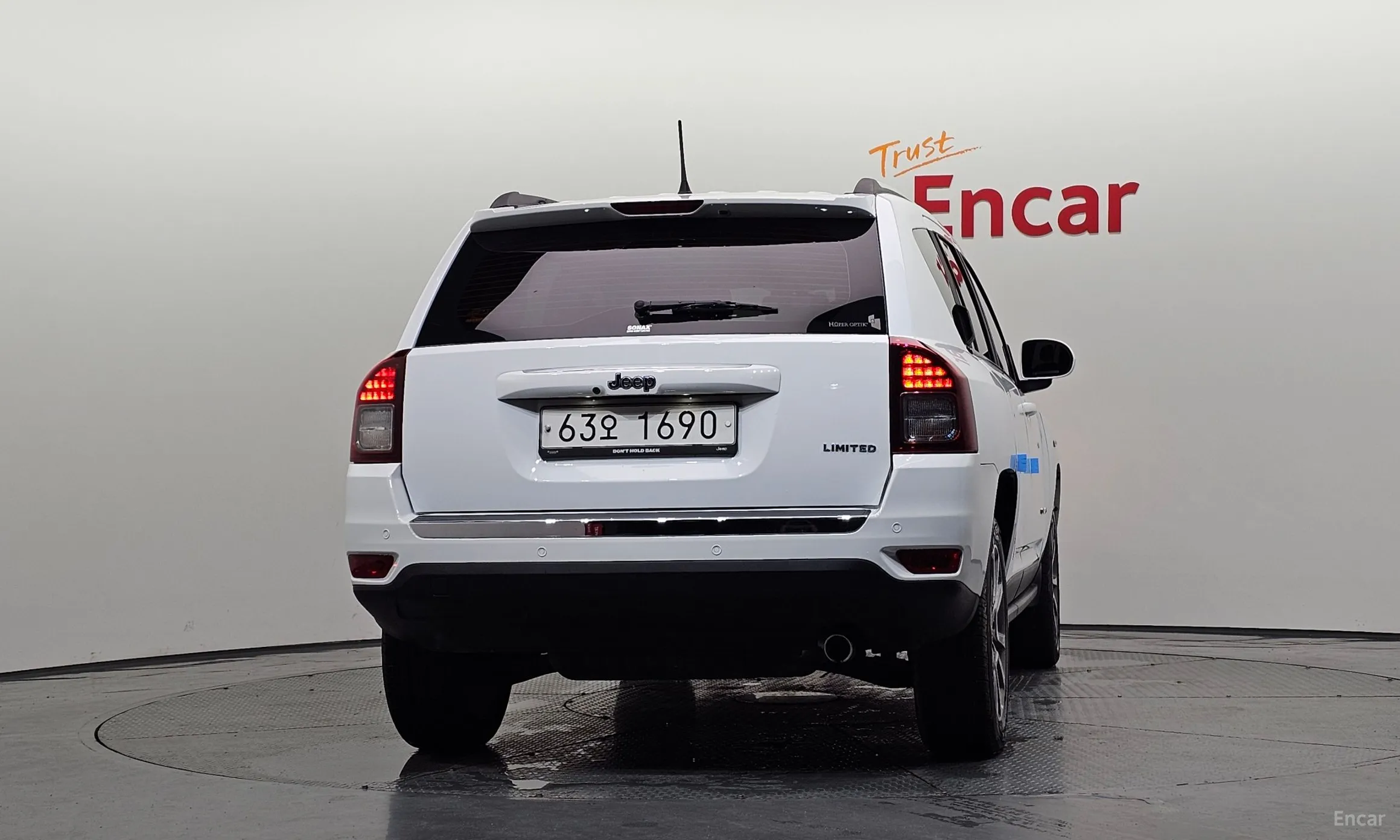 Jeep Compass превью 4