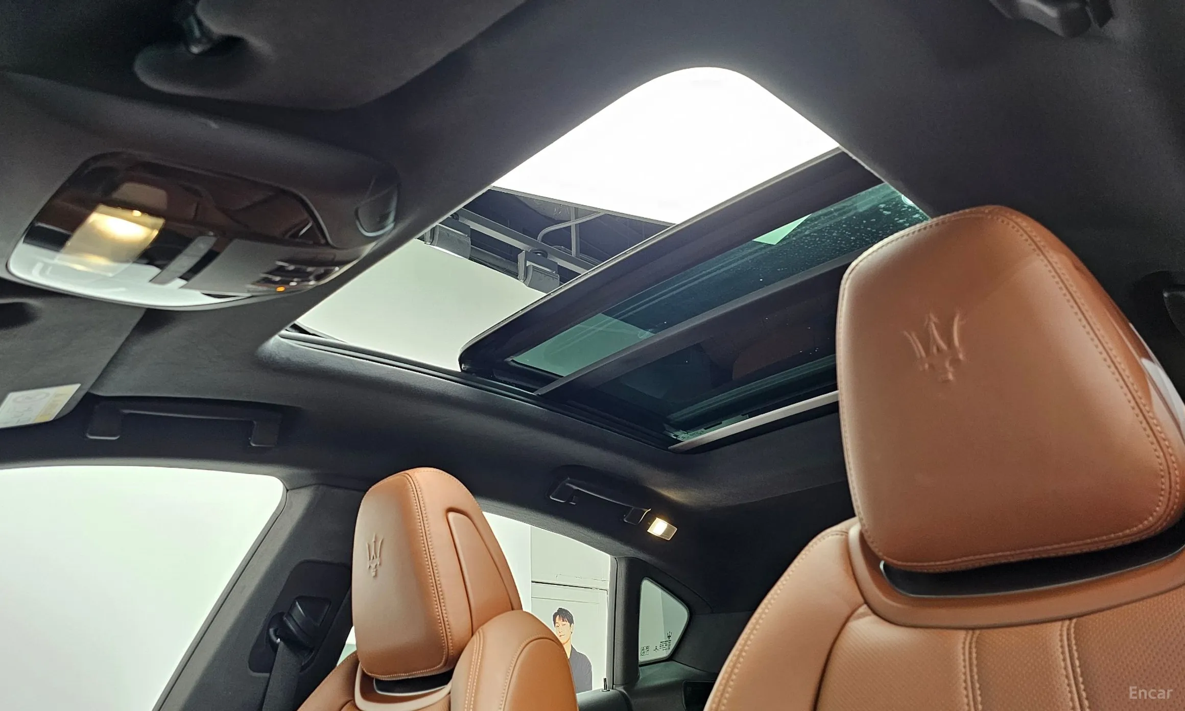Maserati Levante превью 19