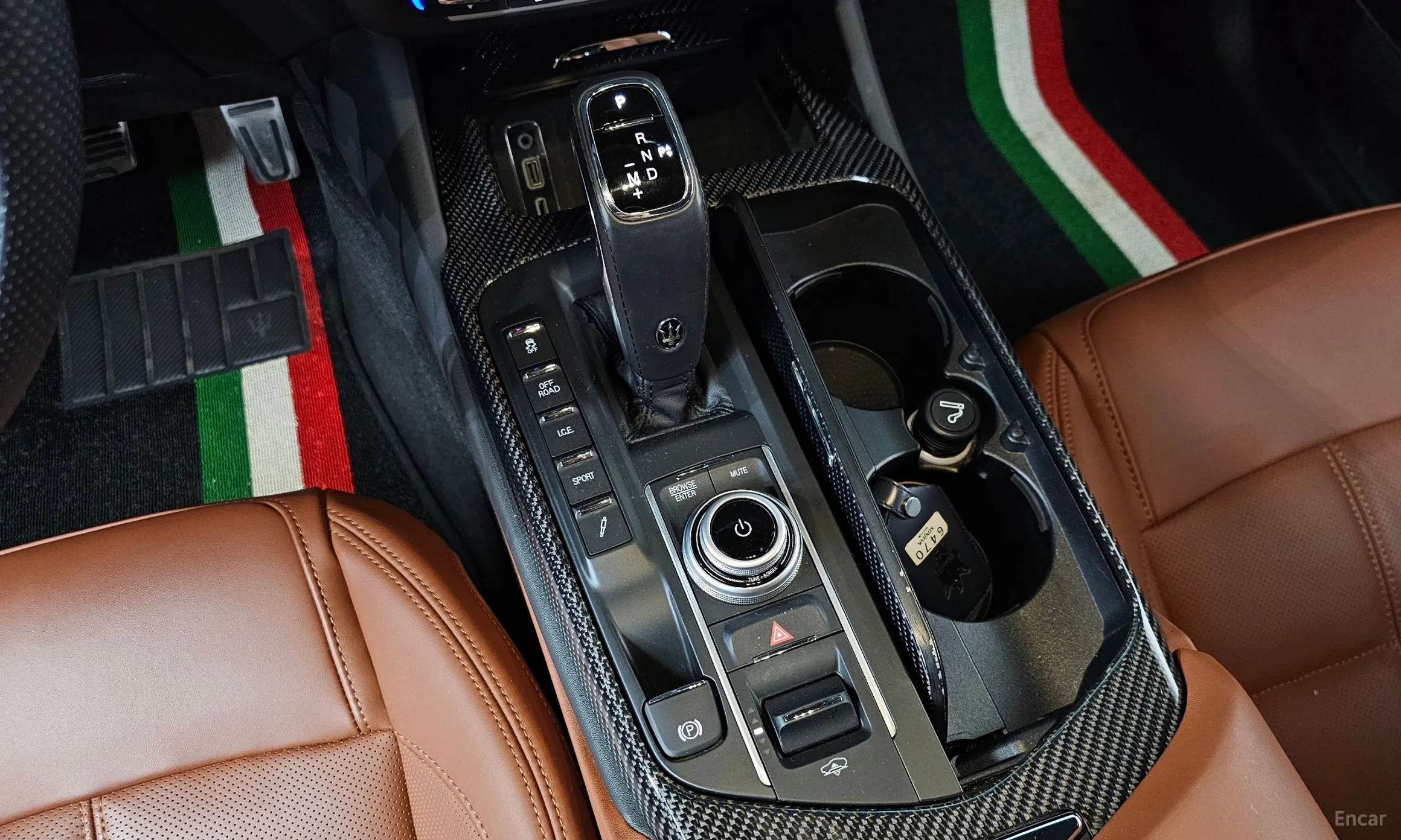 Maserati Levante превью 9