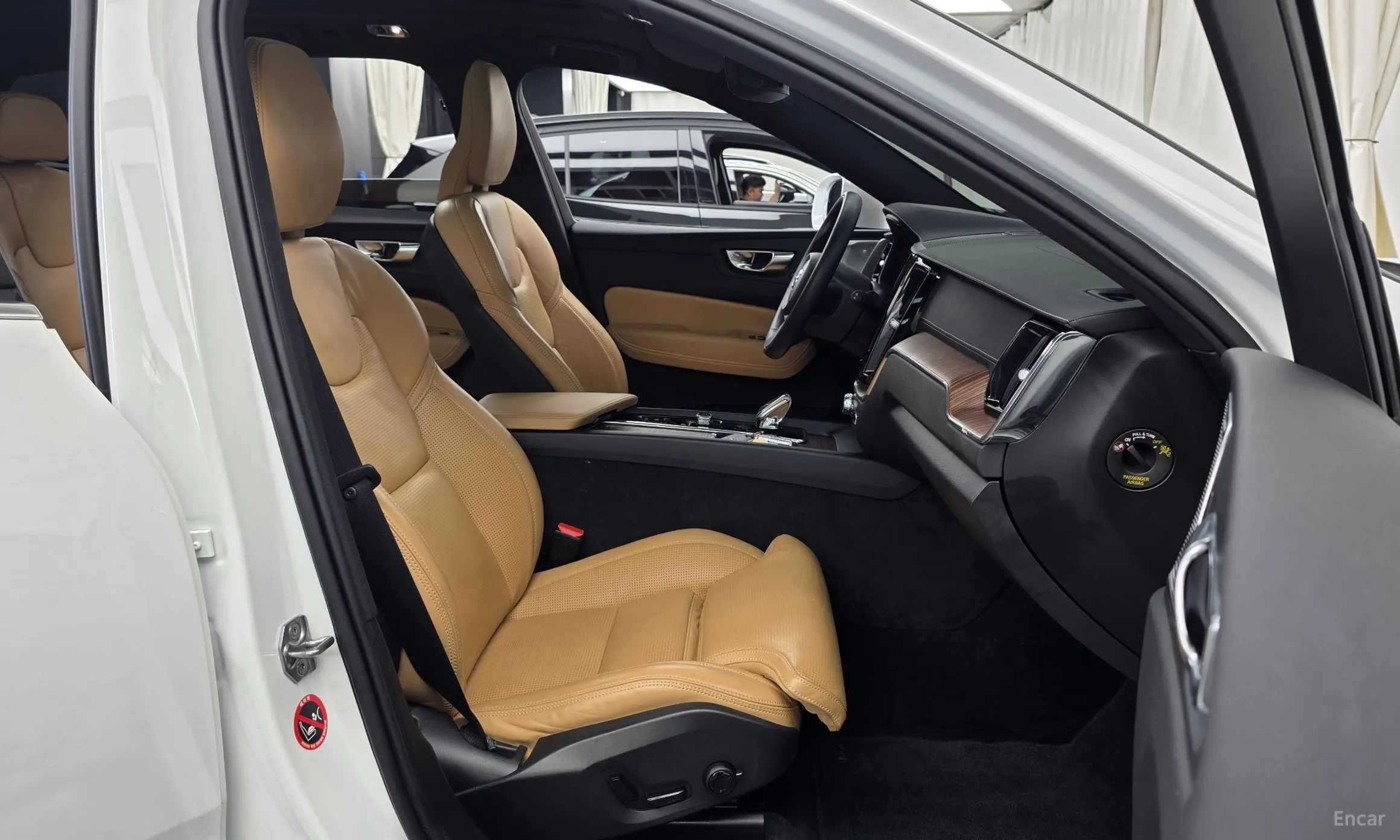 Volvo XC60 Gen 2 превью 11