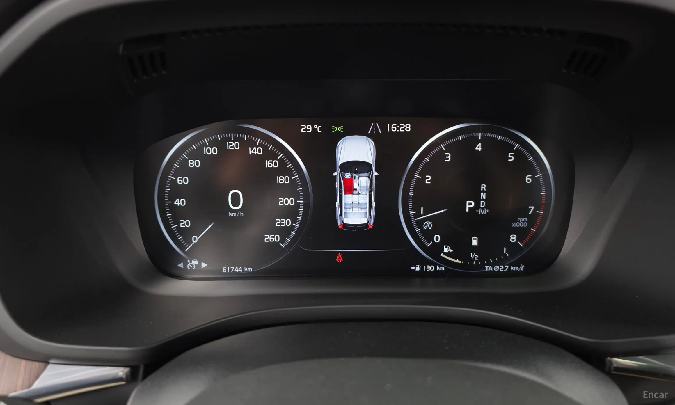 Volvo XC60 Gen 2 превью 8