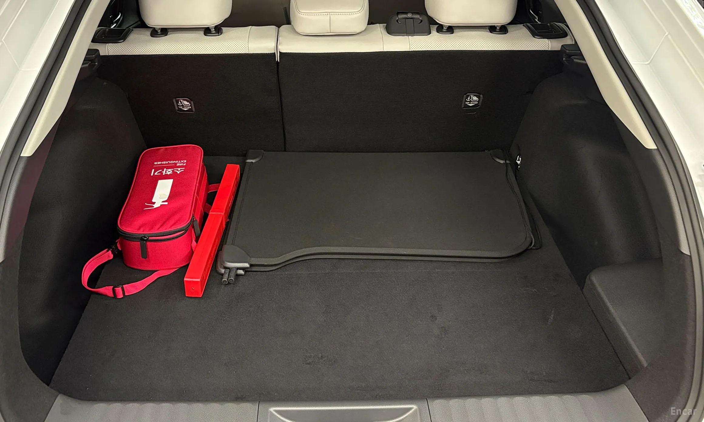 Toyota Prius 5th Generation превью 20