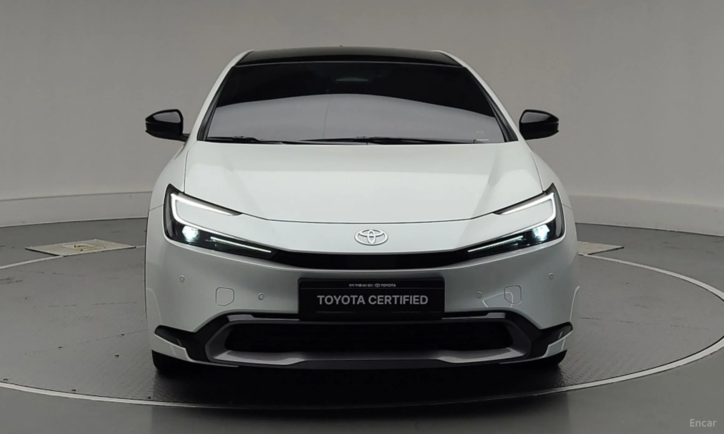 Toyota Prius 5th Generation превью 3