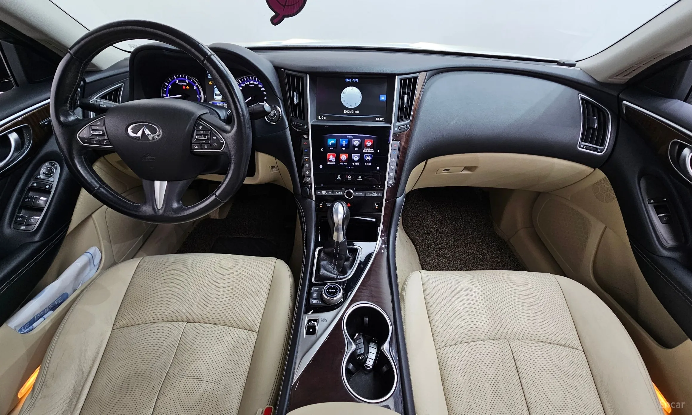 Infiniti Q50 превью 7