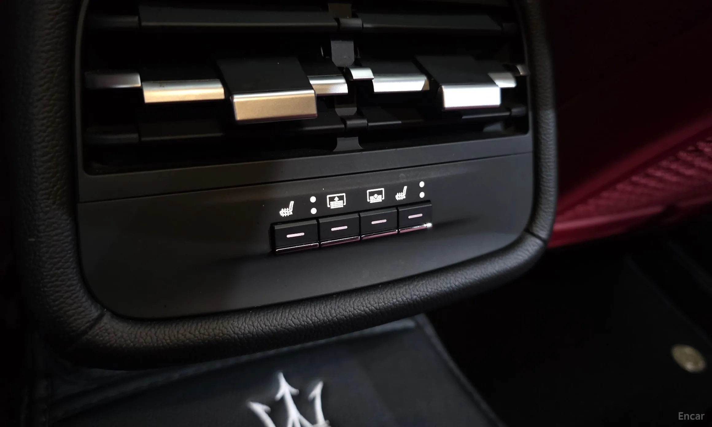 Maserati Ghibli превью 18