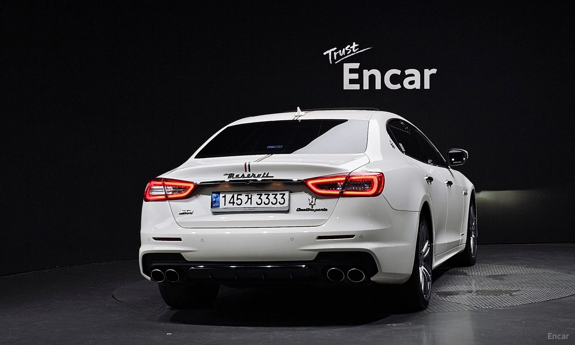 Maserati Quattroporte превью 4