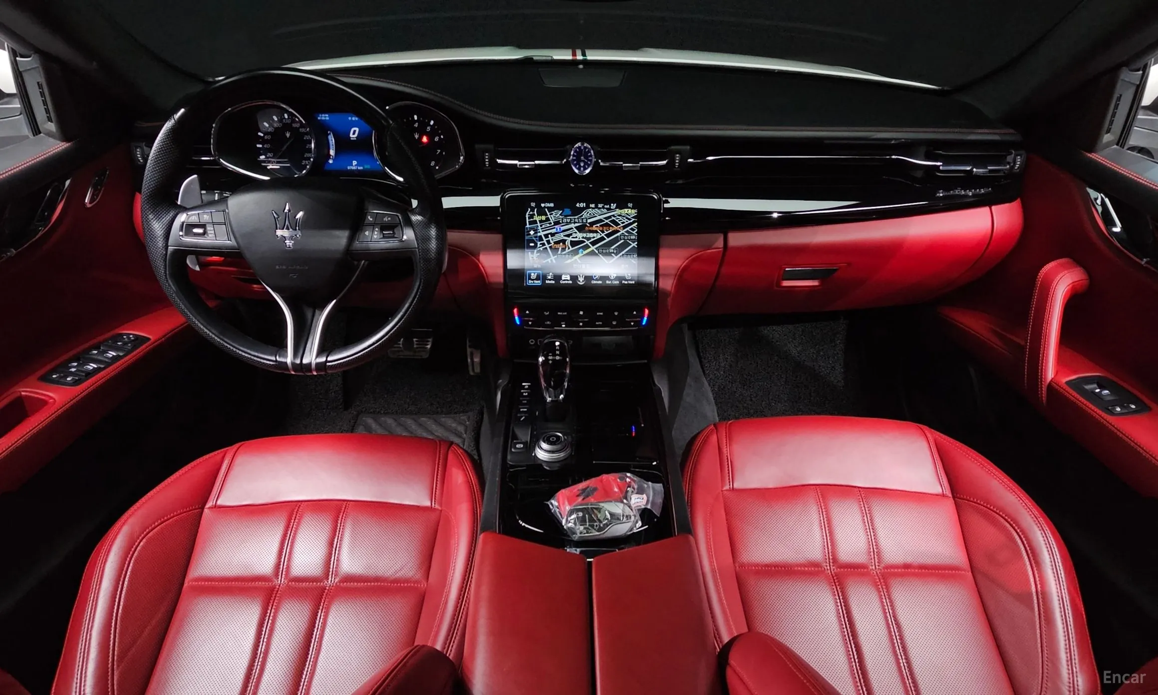 Maserati Quattroporte превью 7