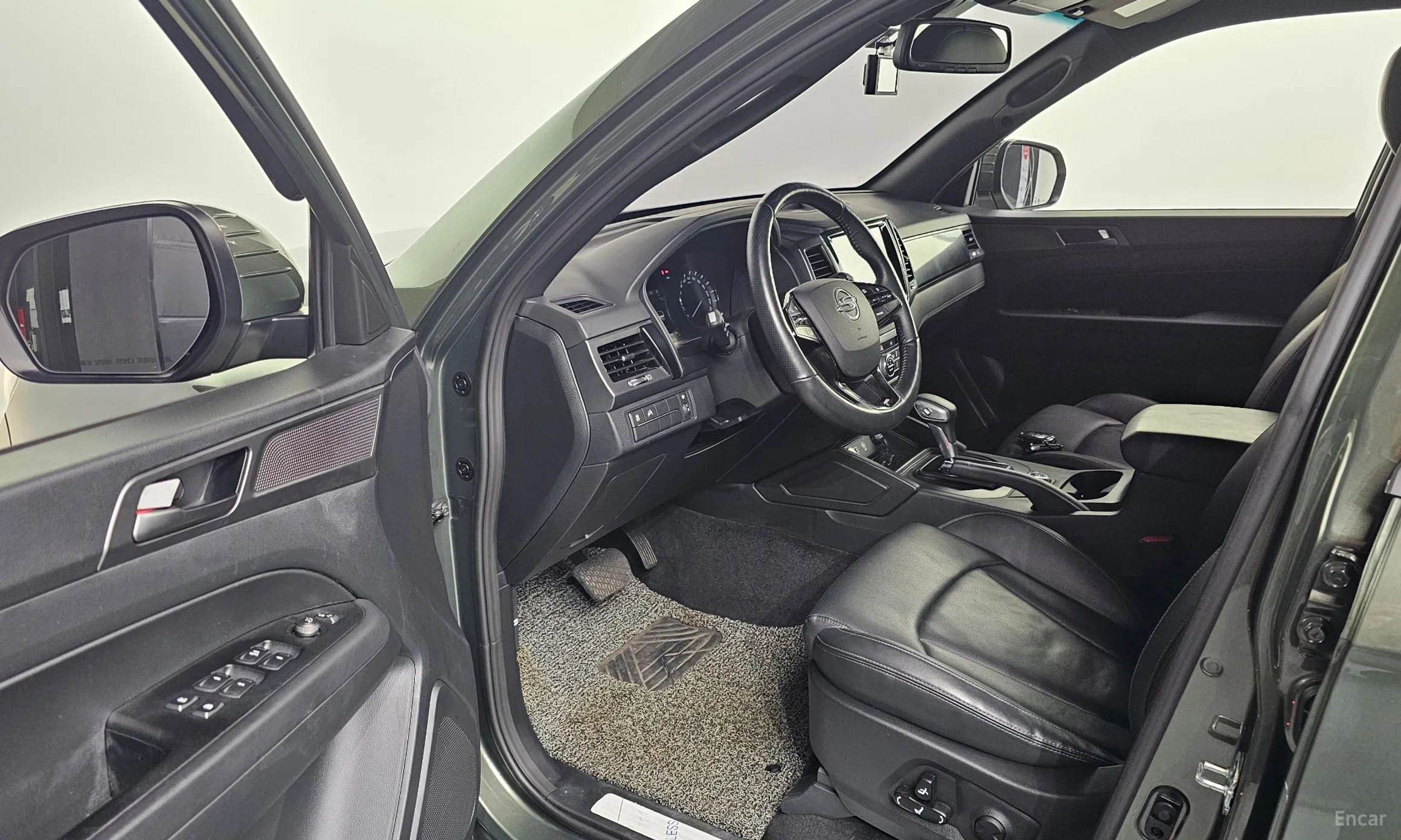 KG Mobility (SsangYong) Rexton Sports превью 10