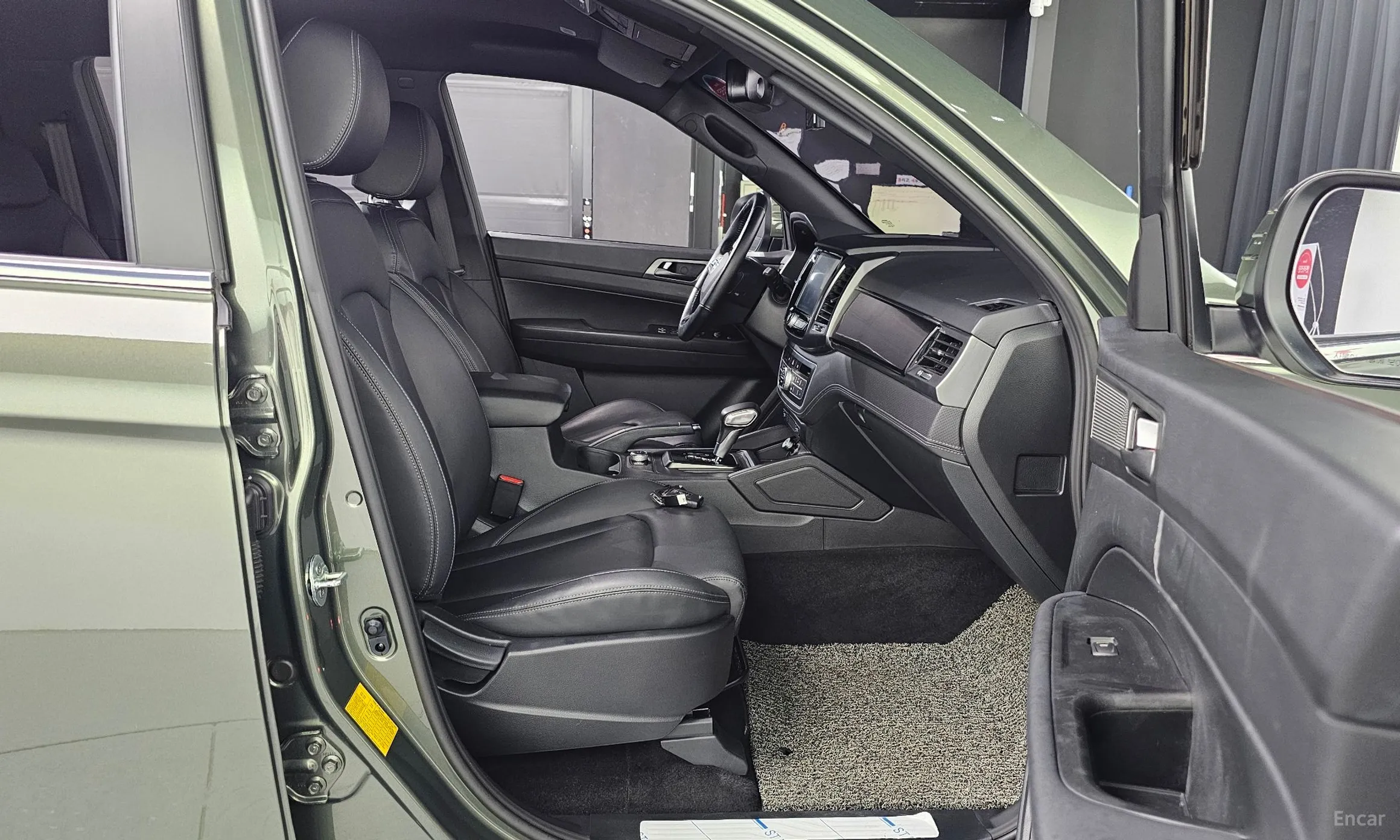 KG Mobility (SsangYong) Rexton Sports превью 12