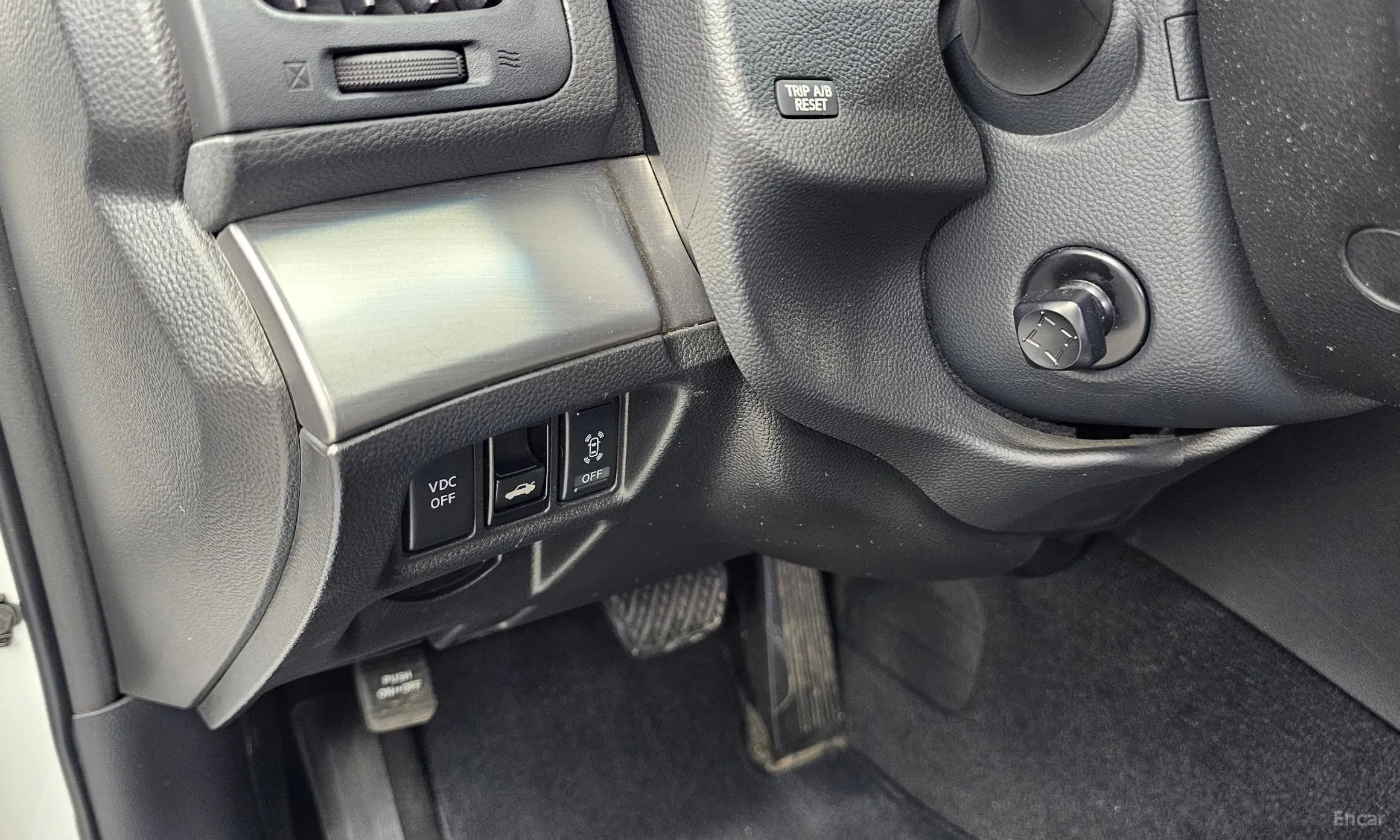Infiniti G25 превью 19