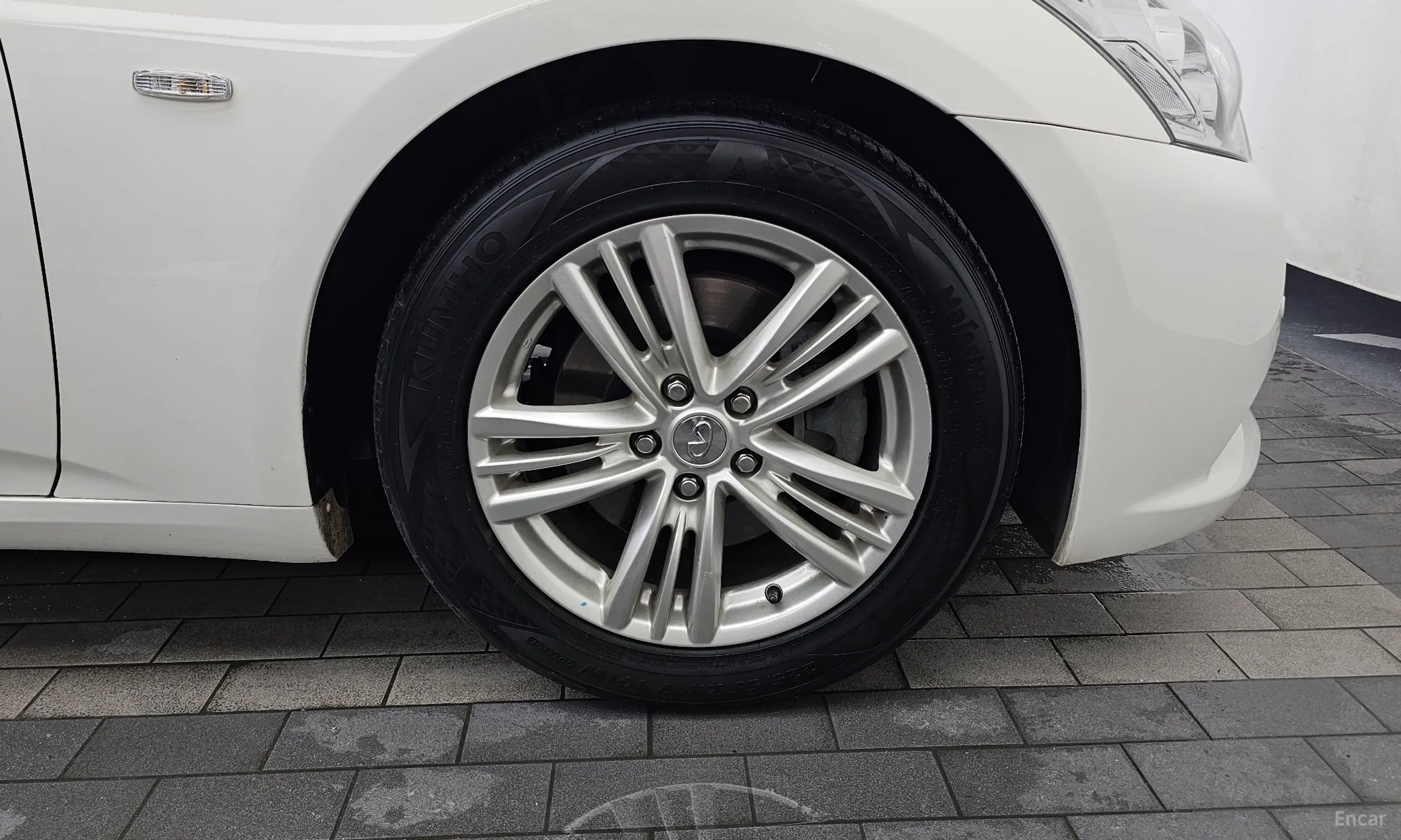 Infiniti G25 превью 5