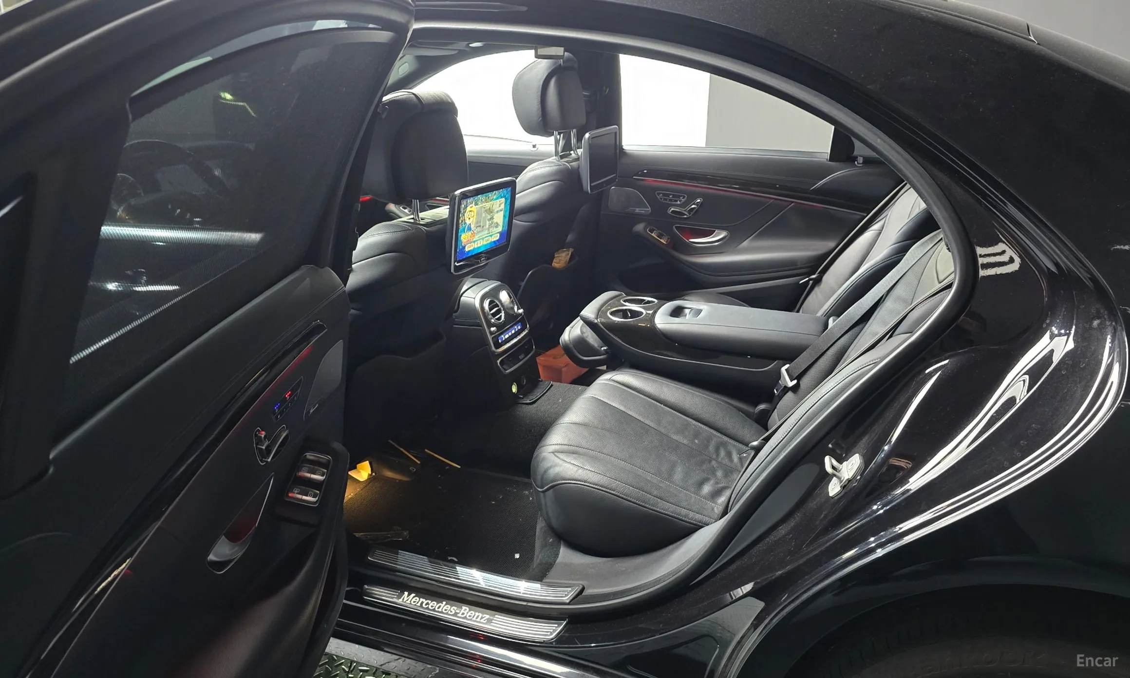 Mercedes Benz S-Class W222 превью 11