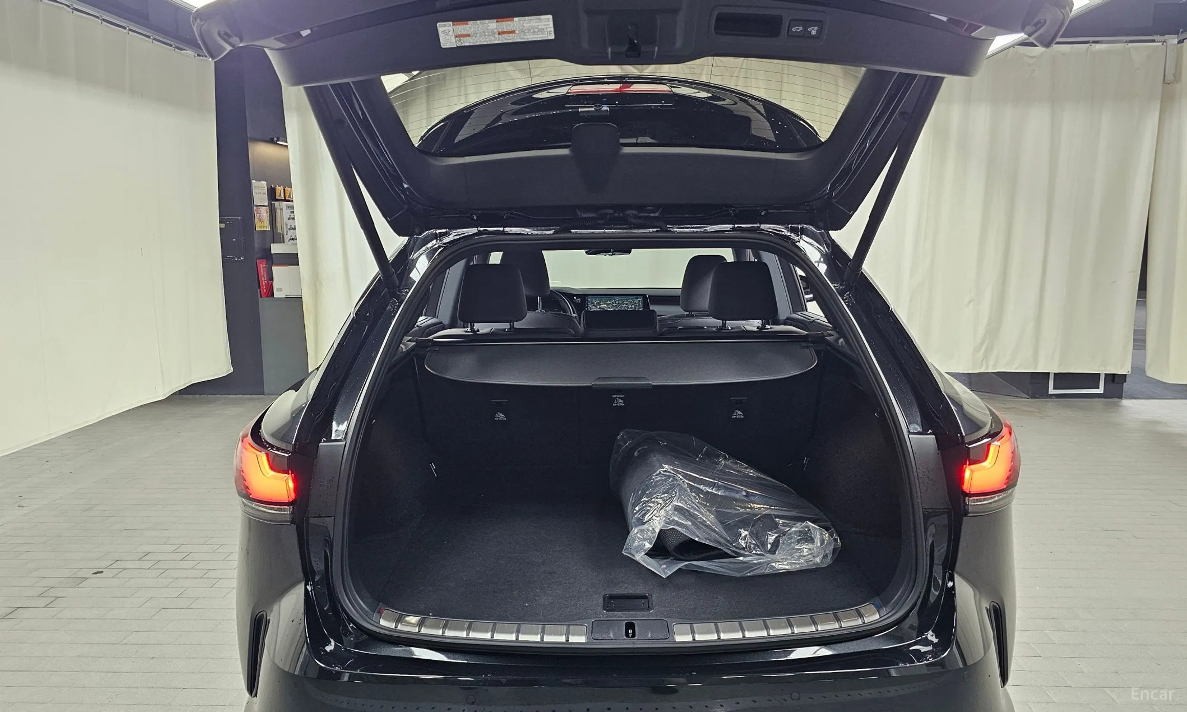 Lexus RX350h 5th Generation превью 17