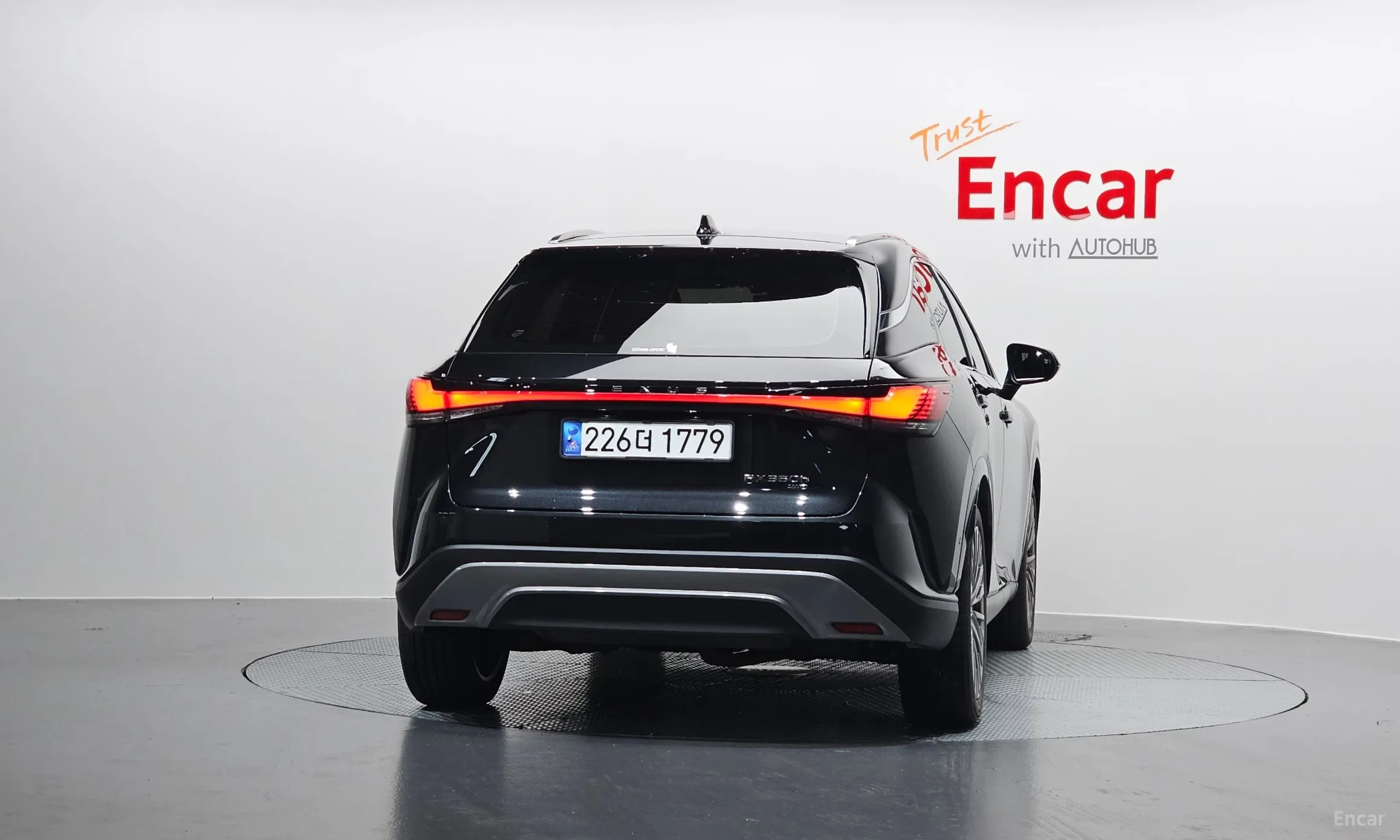 Lexus RX350h 5th Generation превью 4