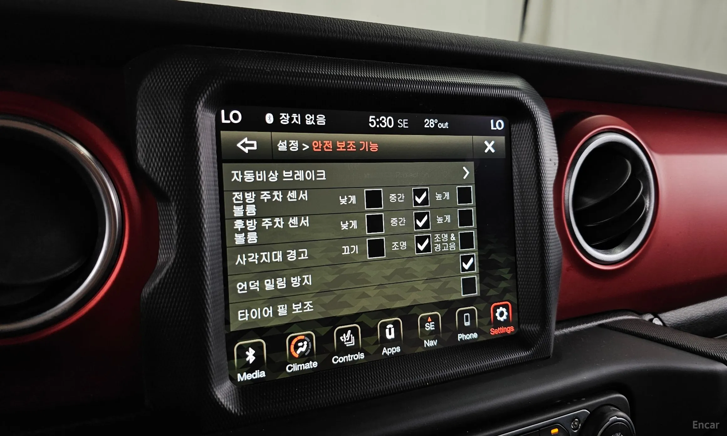 Jeep Gladiator (JT) превью 16