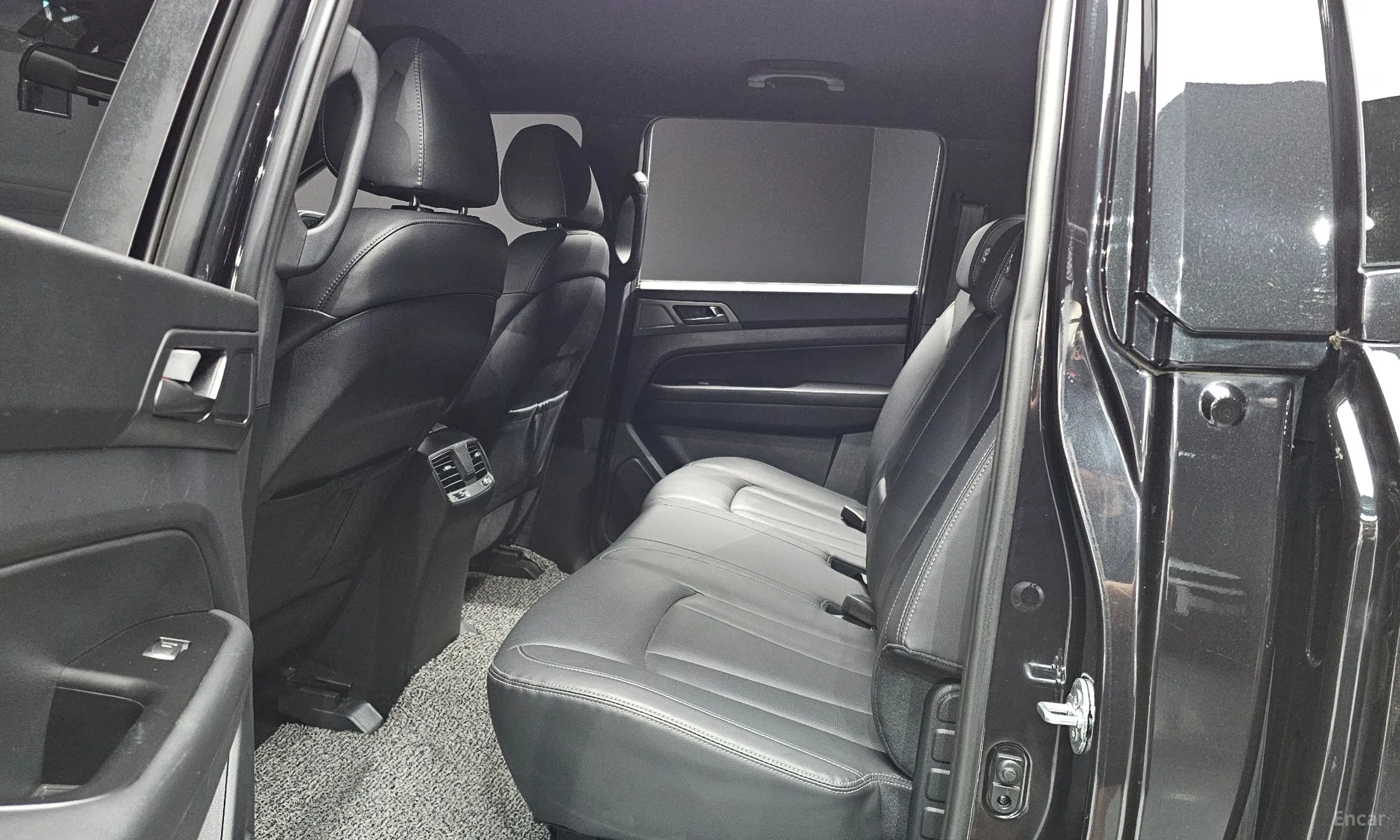 KG Mobility (SsangYong) Rexton Sports превью 11