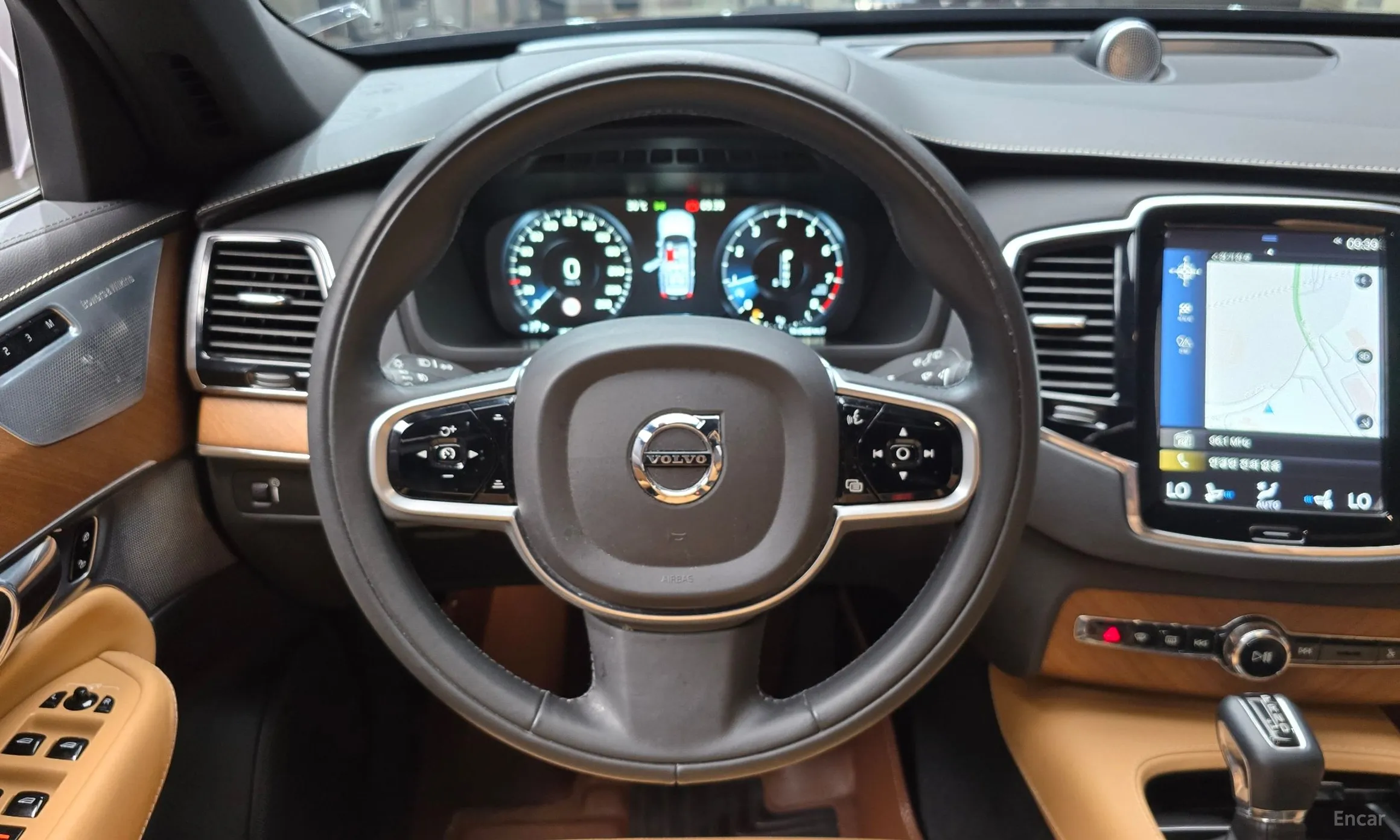 Volvo XC90 Gen 2 превью 13
