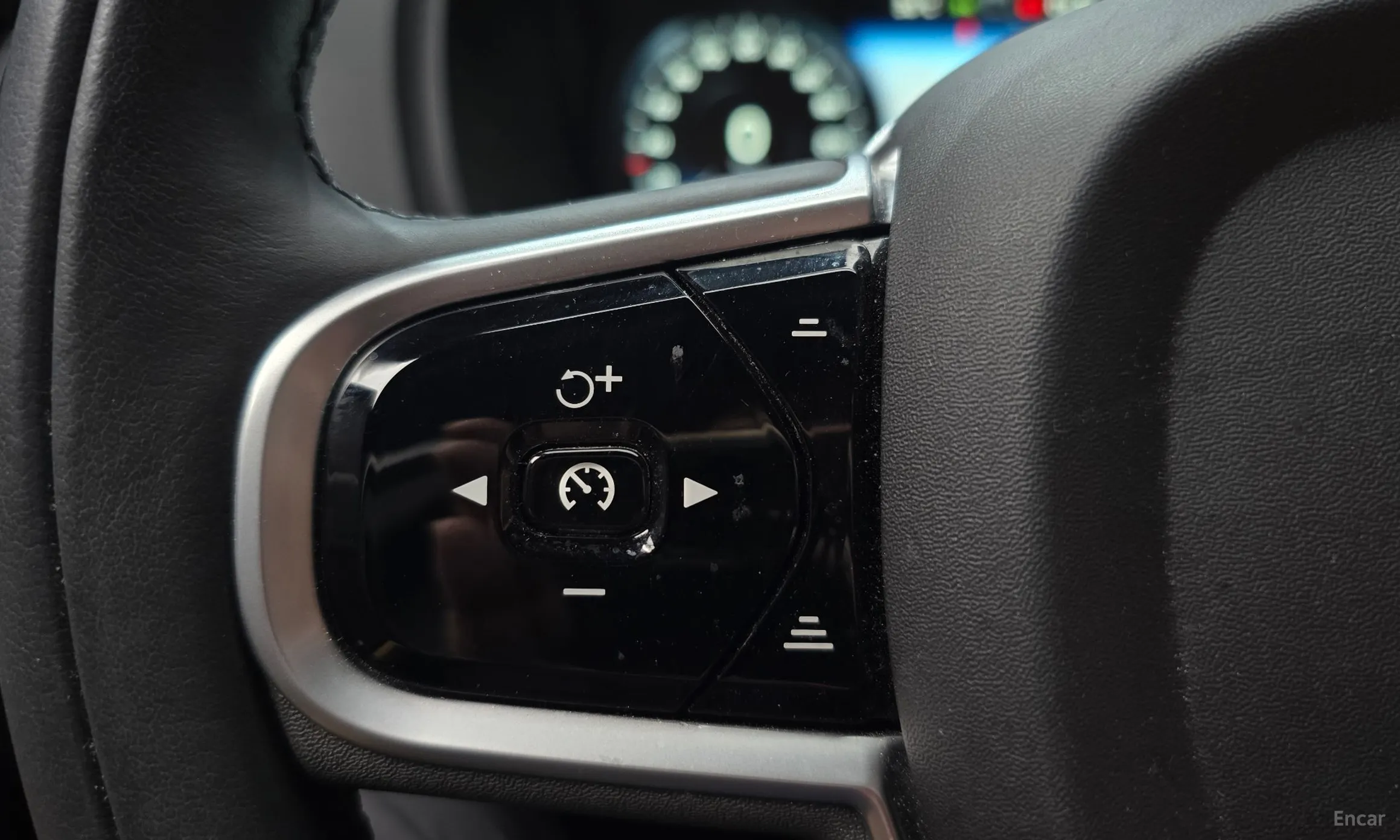 Volvo XC90 Gen 2 превью 15
