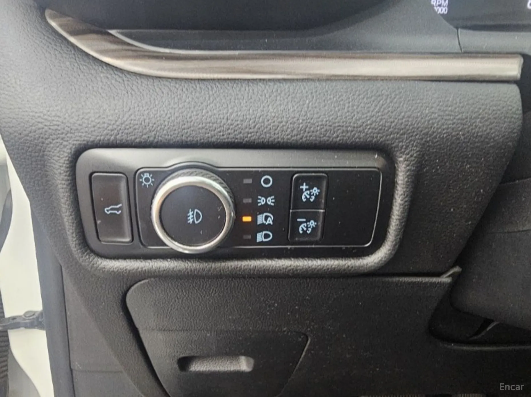Ford Explorer 6th Generation превью 15