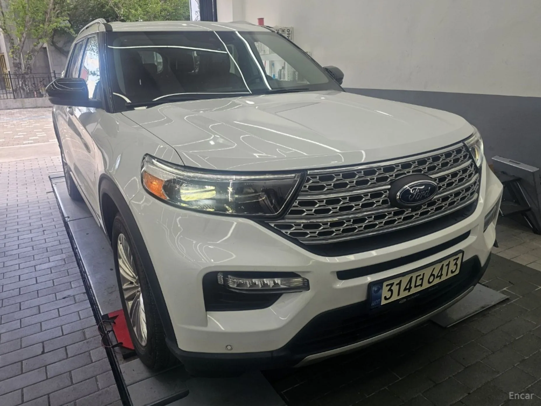 Ford Explorer 6th Generation
