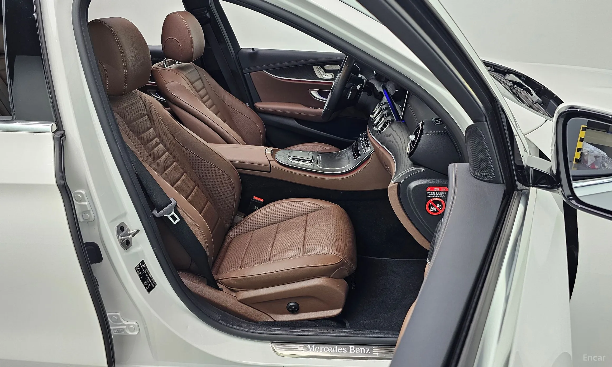 Mercedes Benz E-Class W213 превью 10