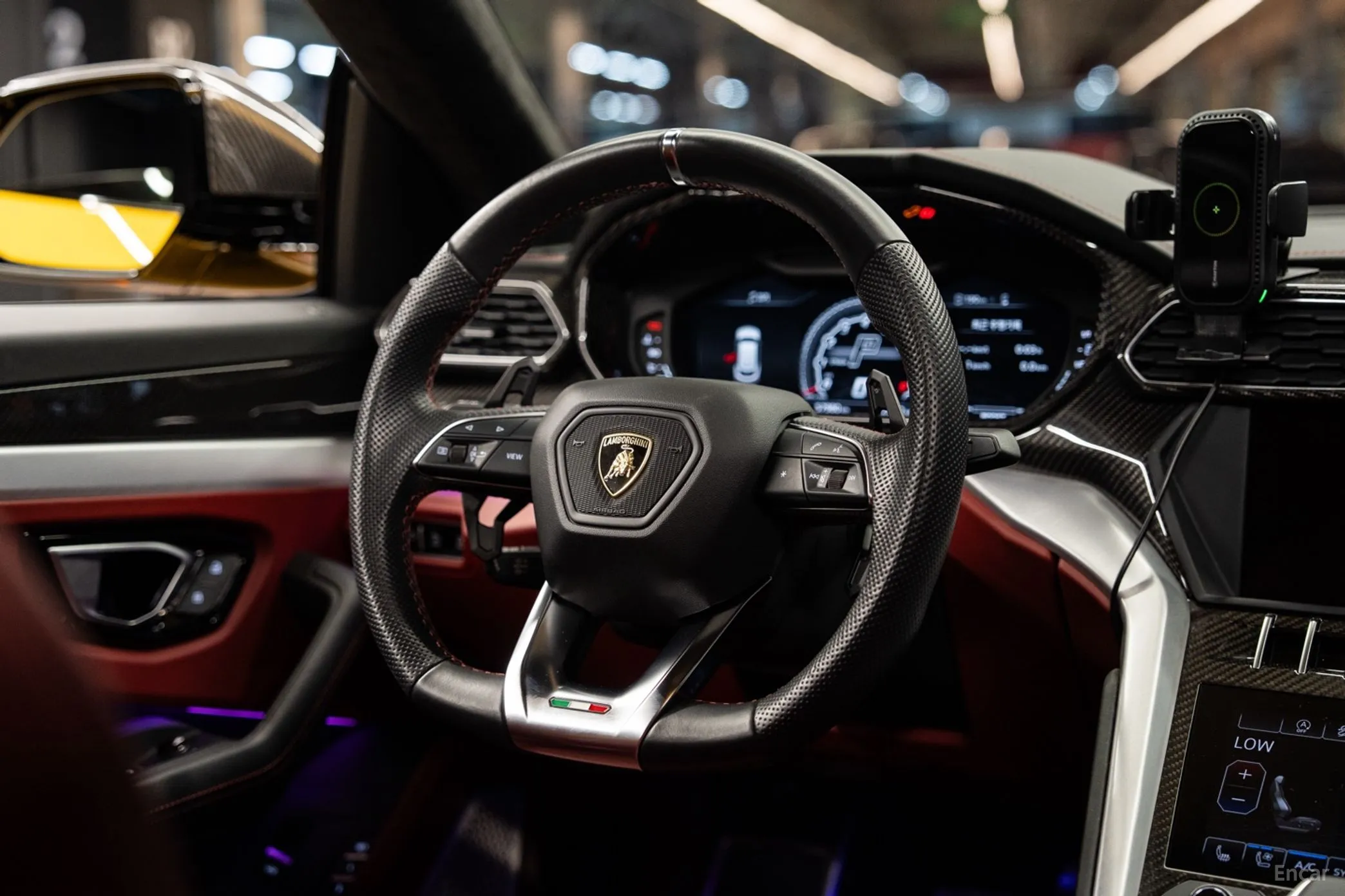 Lamborghini Urus превью 8