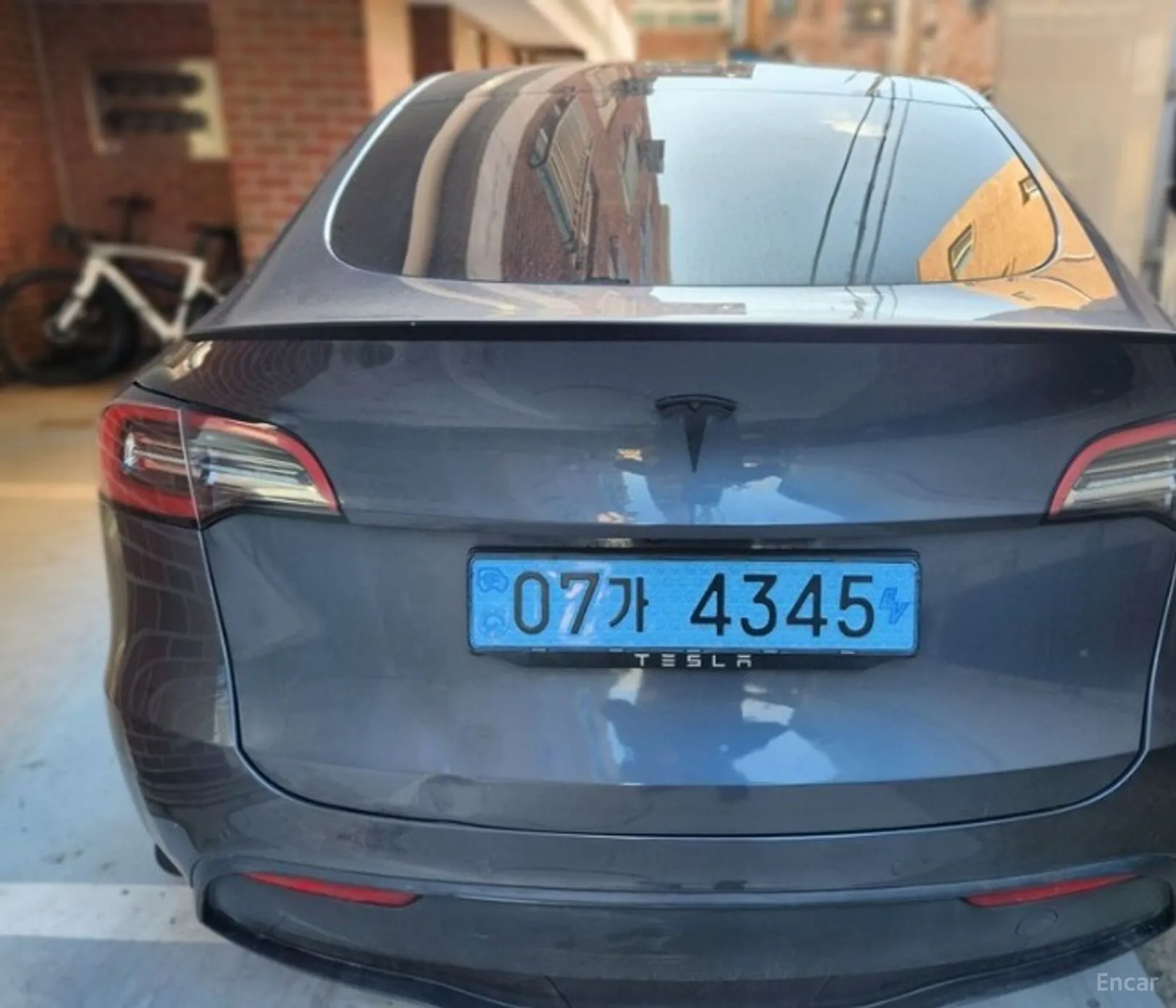 Tesla Model Y превью 4