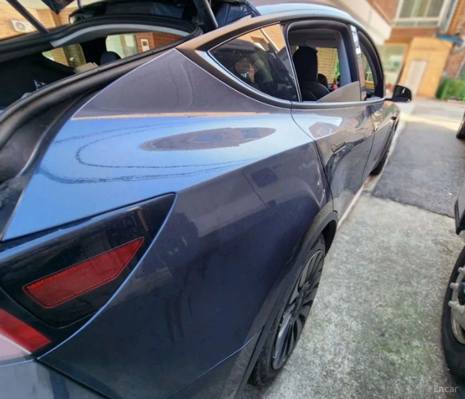Tesla Model Y превью 5