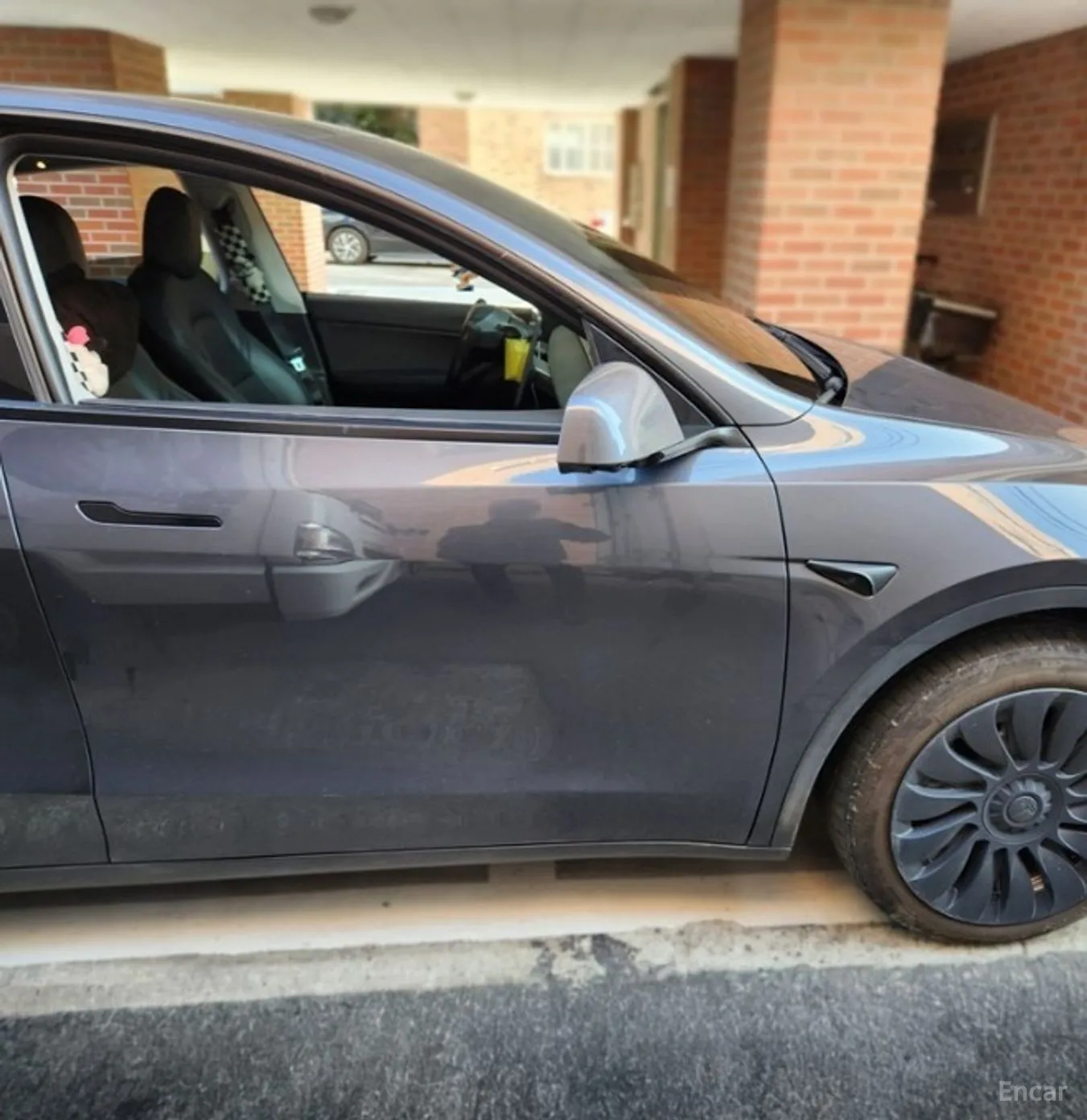 Tesla Model Y превью 7