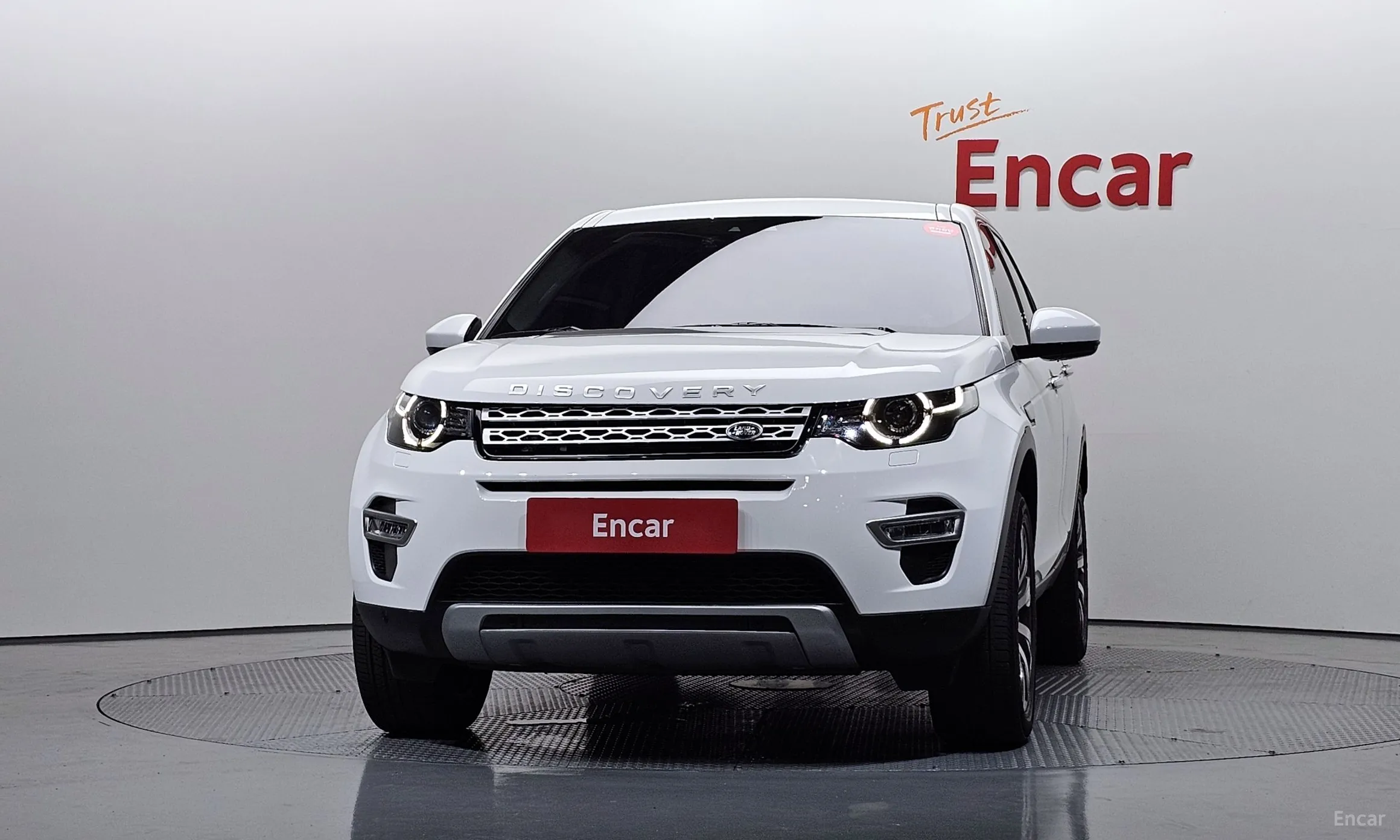 Land Rover Discovery Sports превью 3