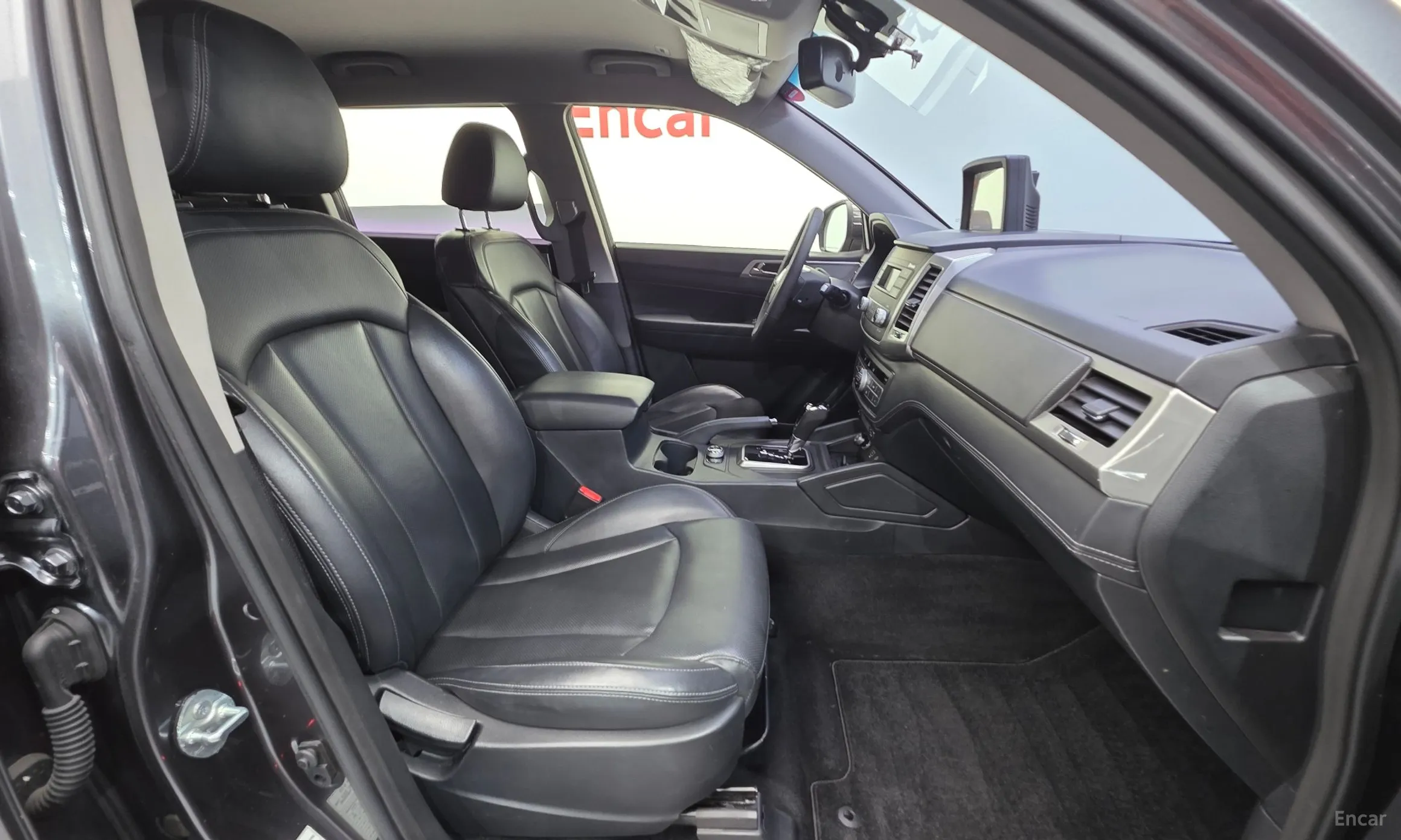 KG Mobility (SsangYong) Rexton Sports превью 10