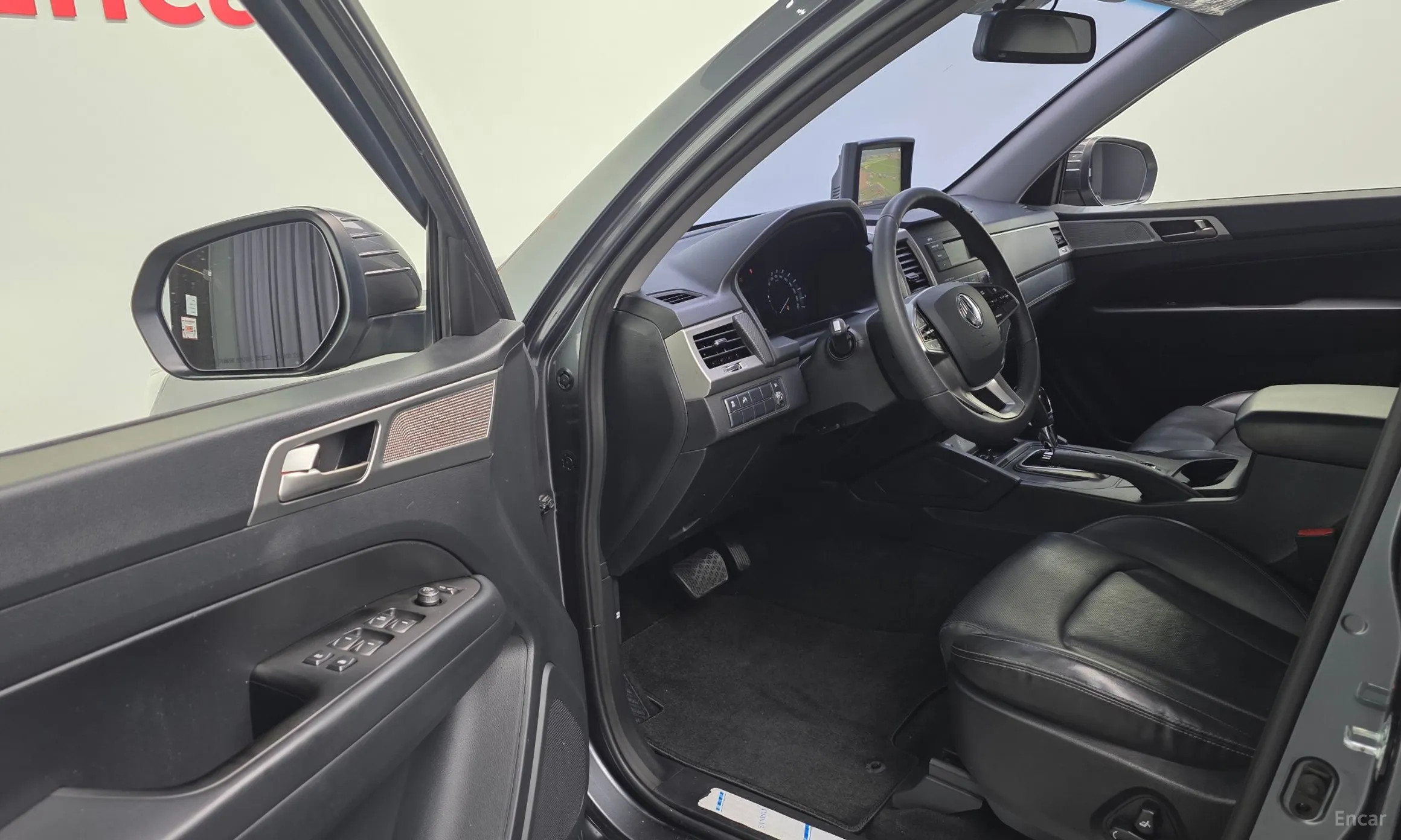 KG Mobility (SsangYong) Rexton Sports превью 11