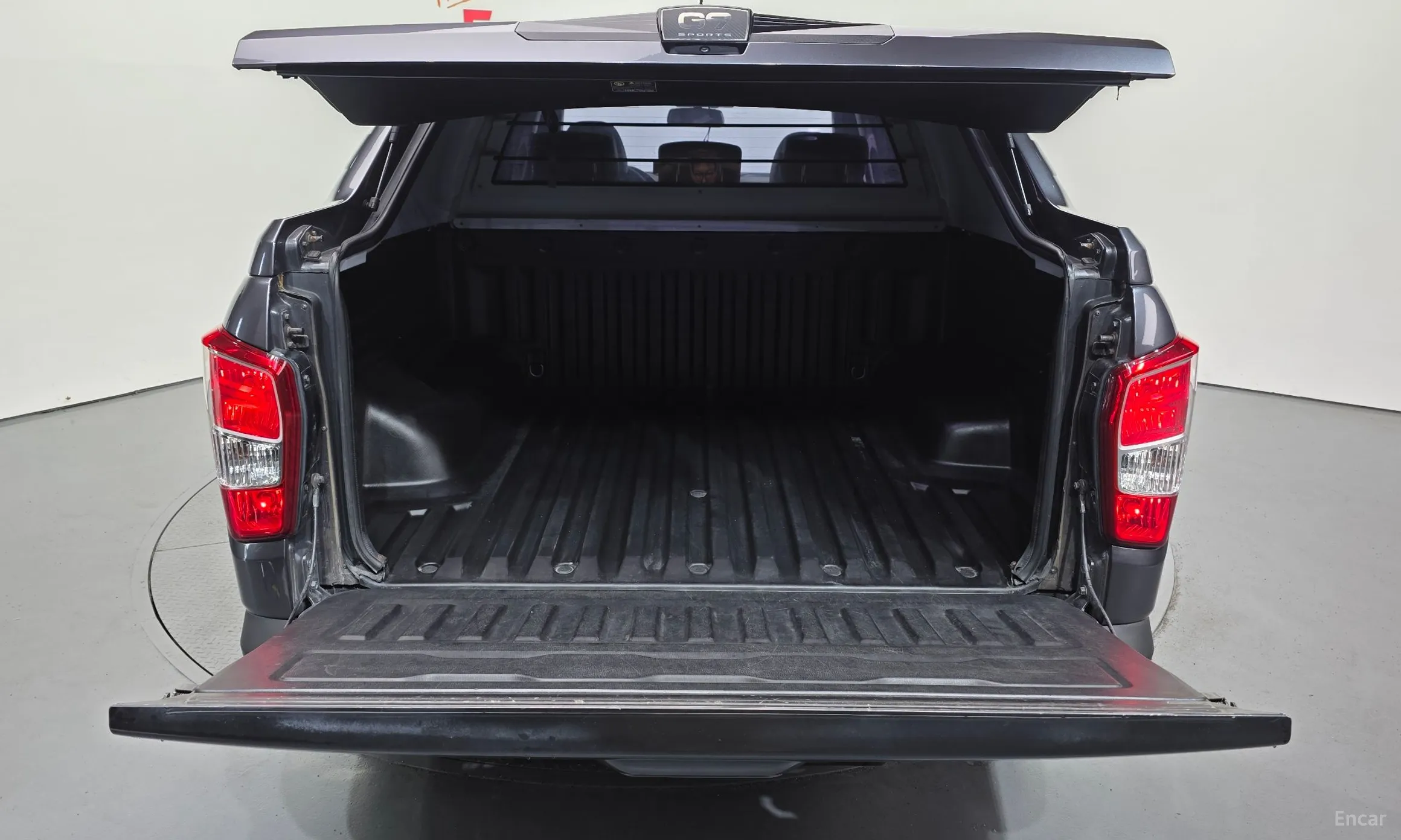 KG Mobility (SsangYong) Rexton Sports превью 20